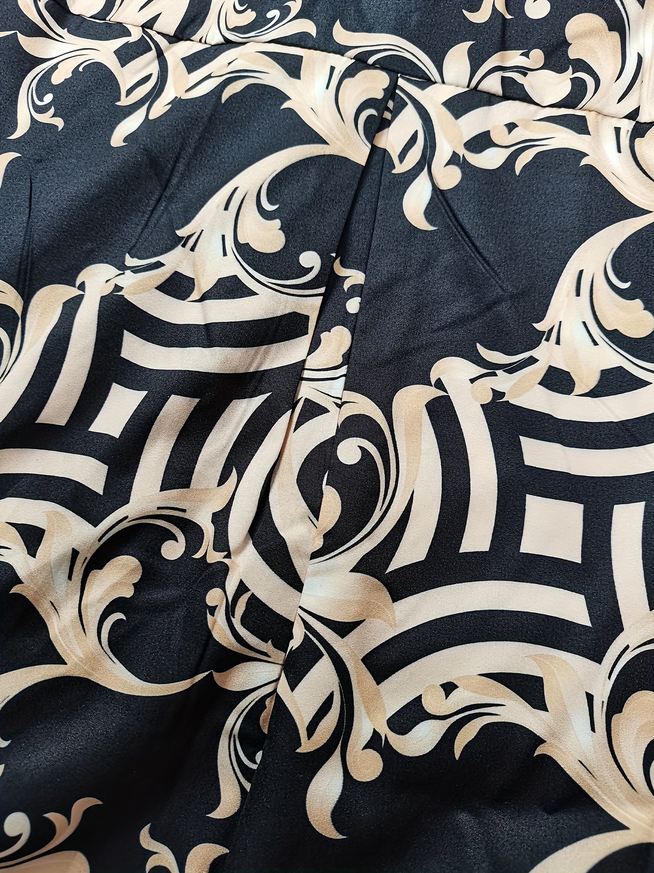 Plus Size Women's Blouse Geometric Print Long Sleeve V-Neck Office Top