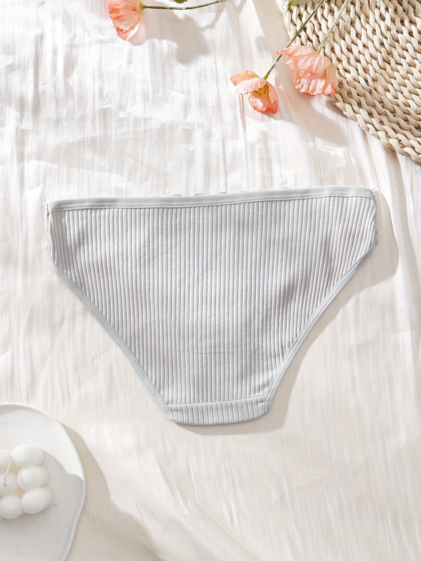 Women's Cotton Lace-Trimmed Panties Breathable Knit Underwear Comfortable Stylish 1 Pack