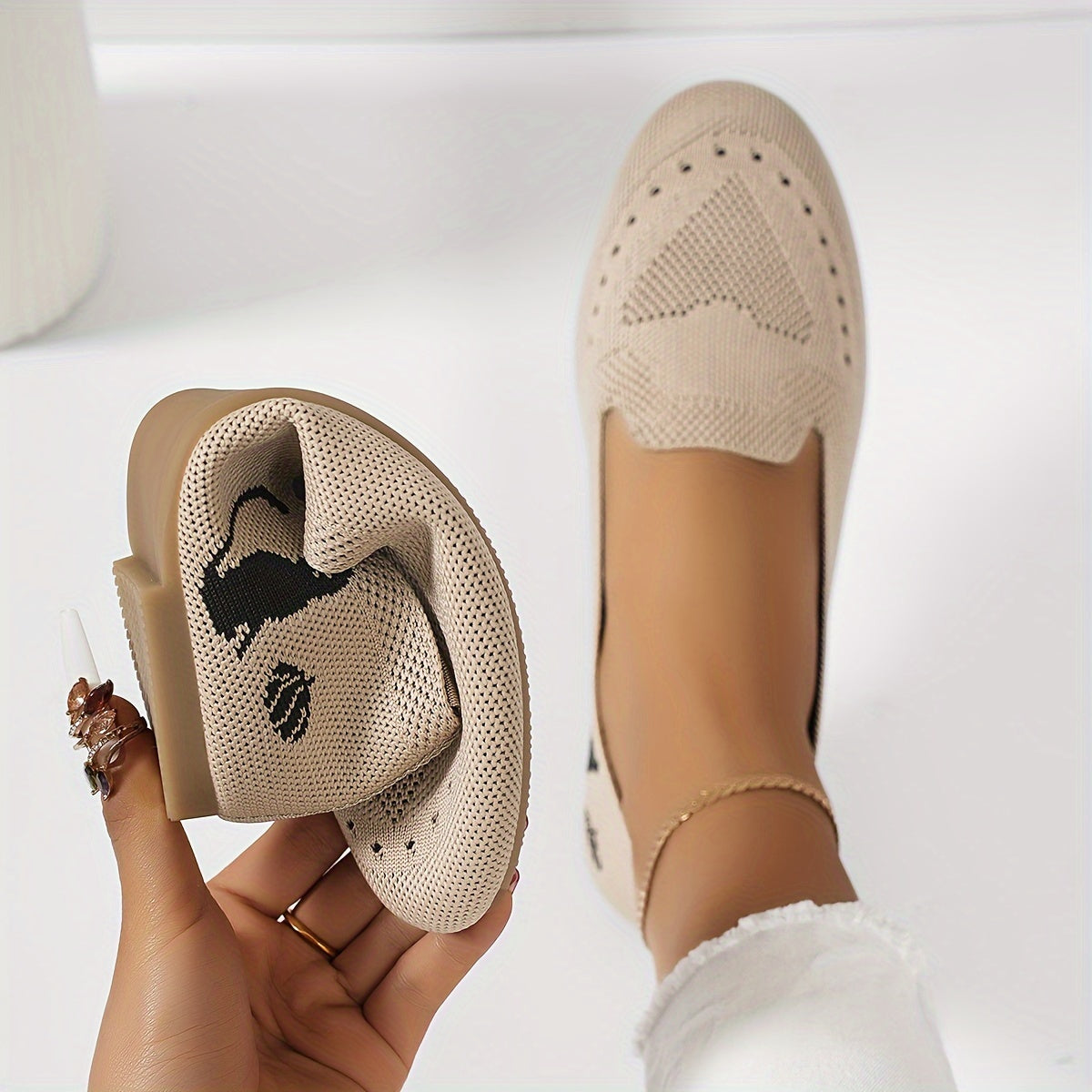 Women's Breathable Fabric Ballet Flats with Heart Pattern Slip-On Shoes