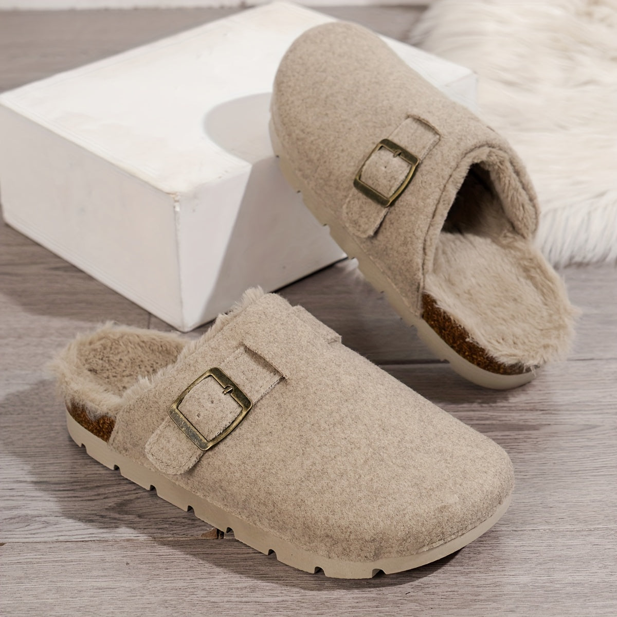 Women's Fleece-Lined Warm Slippers Slip-On Cozy Thick Sole