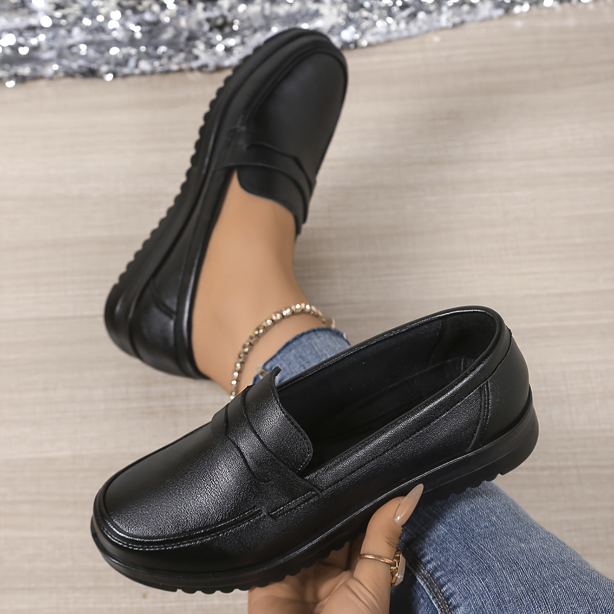 Women's PU Slip-On Flats Casual Shoes Brown Black All-Day Comfort