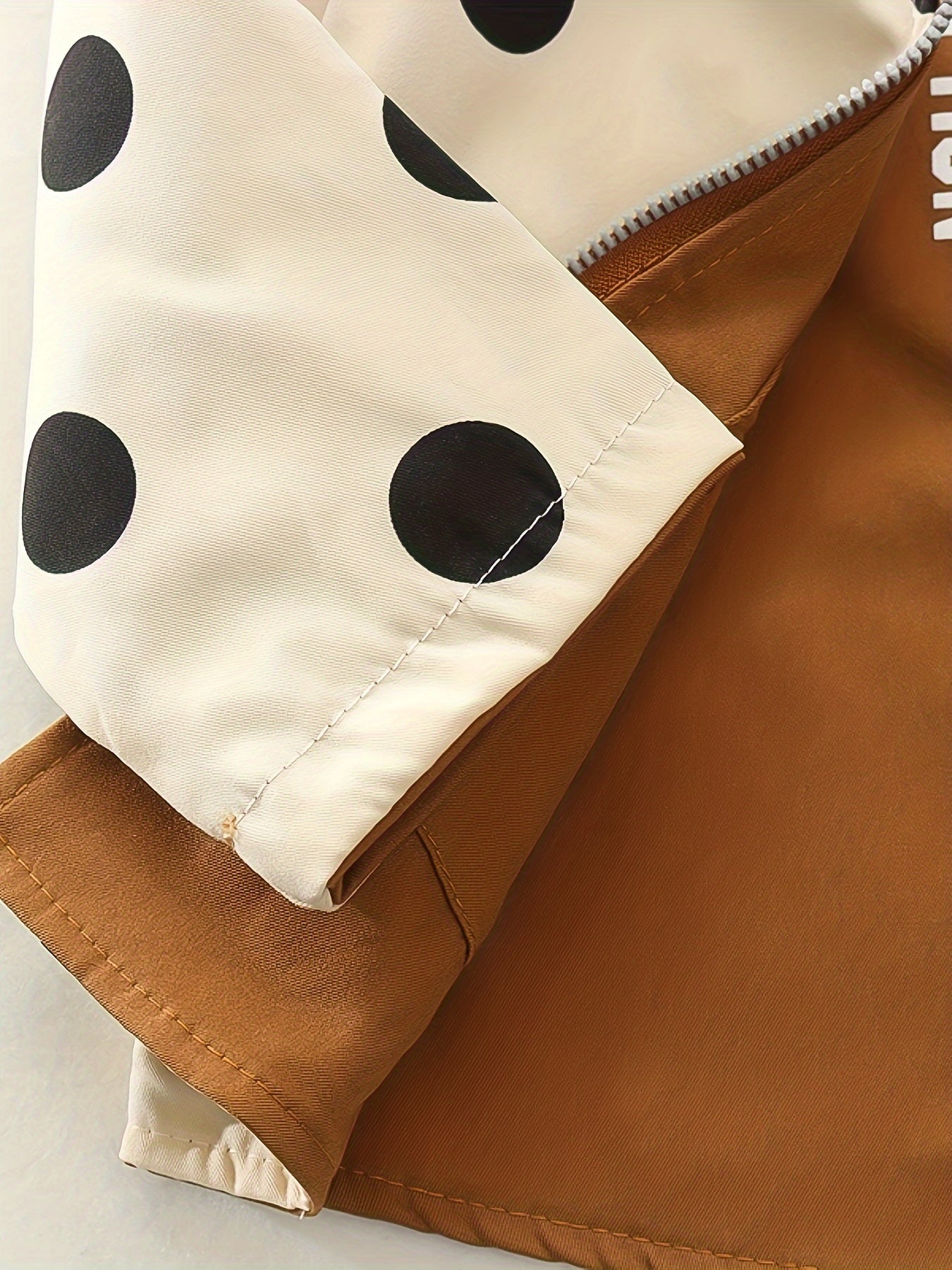 Kichkina bolalar uchun polka nuqtali kapushonli kurtka Polyester Bahor Kuz Zipper Kundalik