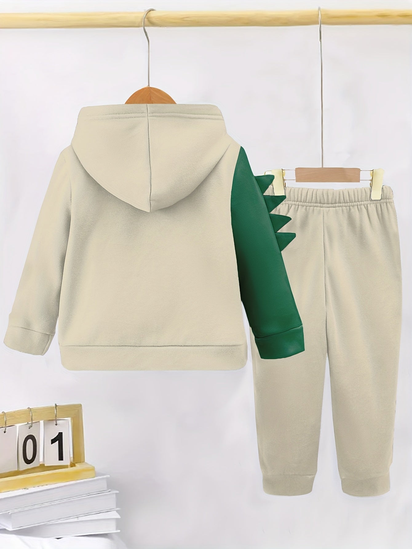 Toddler Boy Fleece-Lined Dinosaur Hoodie and Pants Set Fall Winter Cozy Machine Washable
