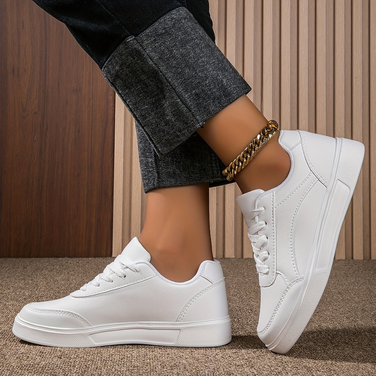 Women's White Lightweight Casual Skate Sneakers Low Top All-Season Shoes