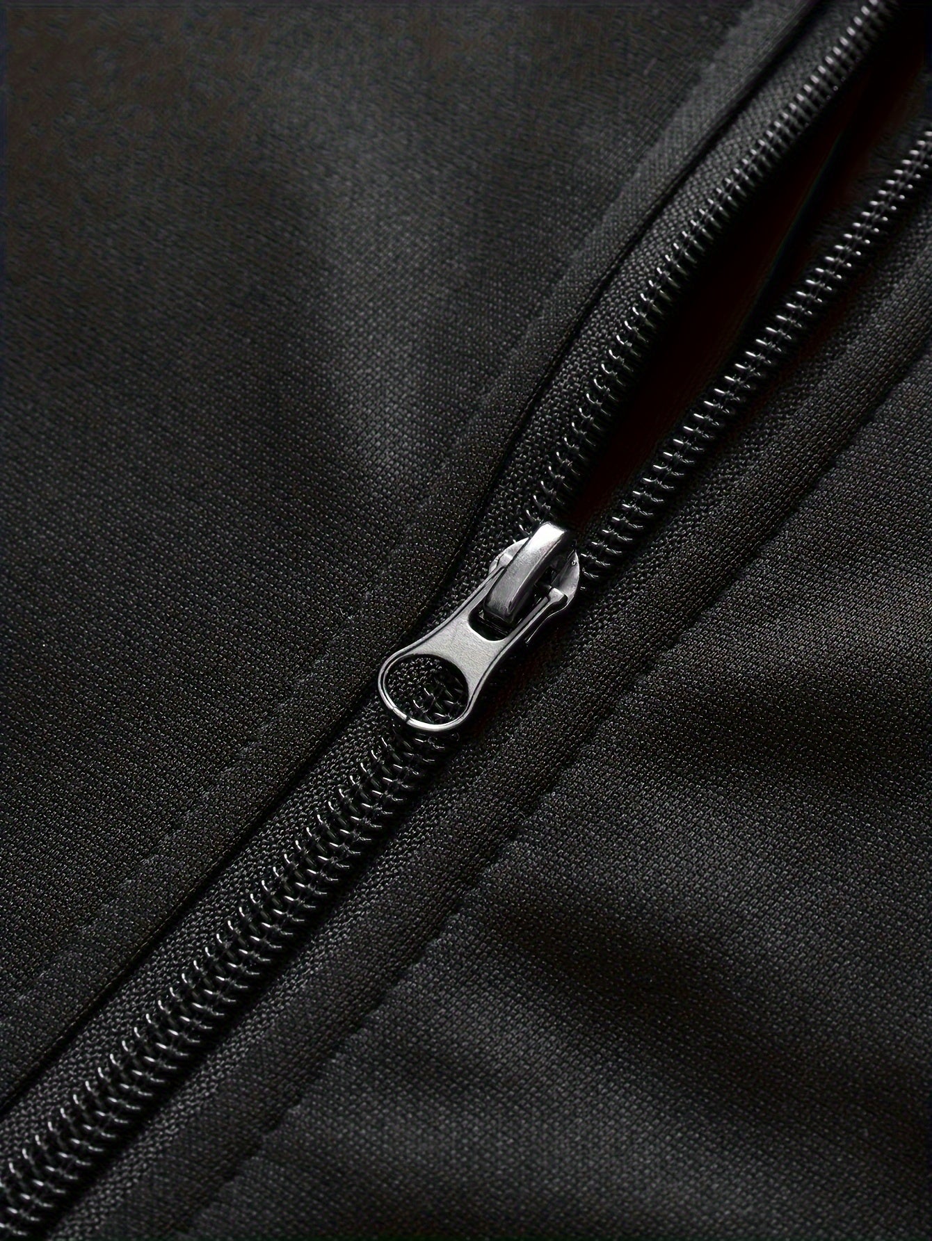 Men's Fleece-Lined Striped Sportswear Set with Zip-Up Jacket and Drawstring Pants