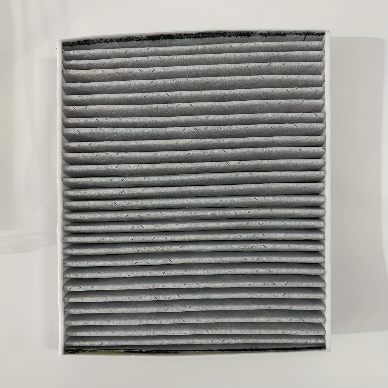 Avtomobil salon havosini filtri faol uglerod bilan almashtirish uchun avtomobil uchun