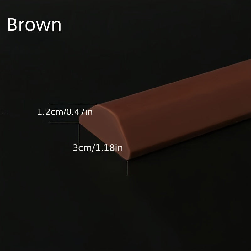 Гибкая и прочная силиконовая уплотнительная лента, предназначенная для разделения влажных и сухих участков. Идеально подходит в качестве водонепроницаемой границы для душа или защитного бортика от проливов при мытье посуды на кухонных и ванных полах.