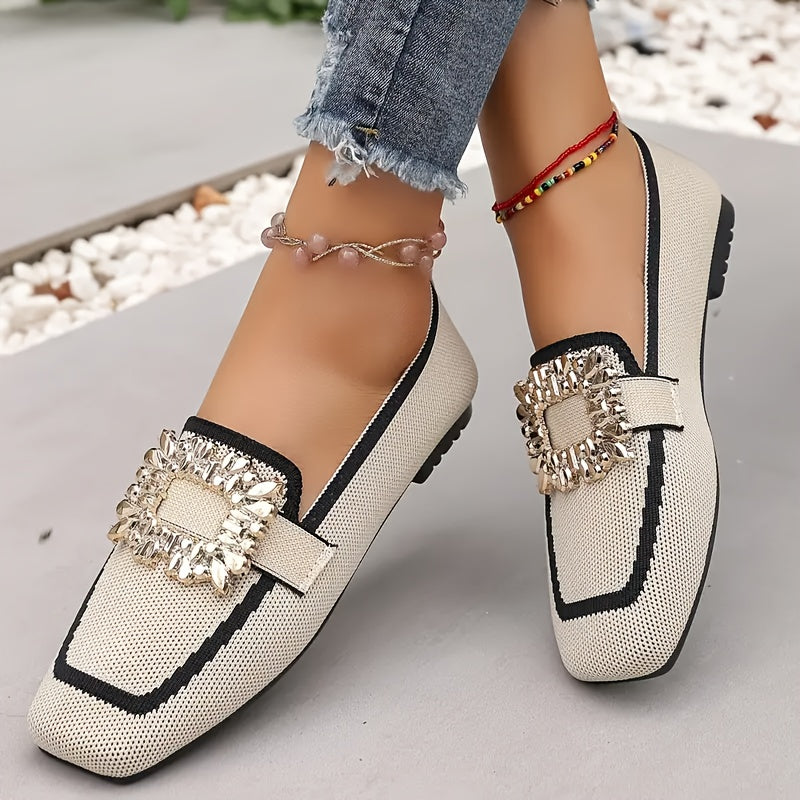 Ayollar uchun plus o'lchamli oson kiyiladigan flatslar, kvadrat burchakli rhinestones bilan, nafas oladigan mato