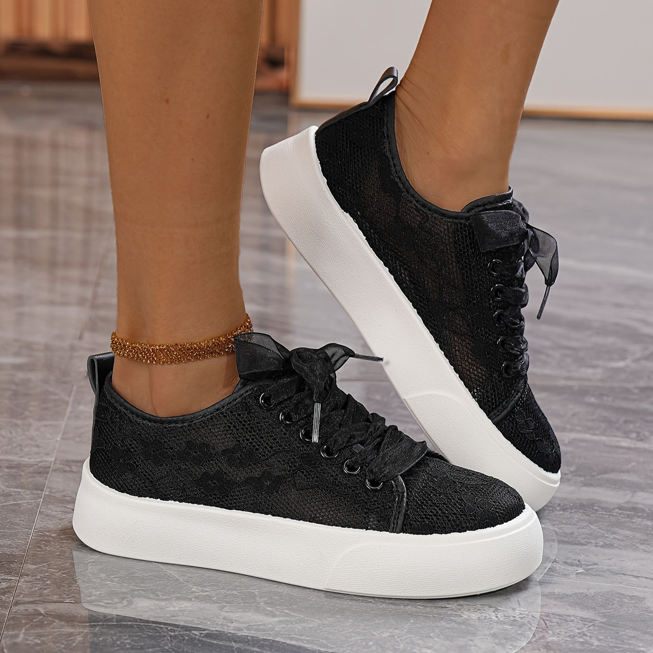 Women's Breathable White Sneakers, Lace-Up Casual Shoes for All-Season Comfort