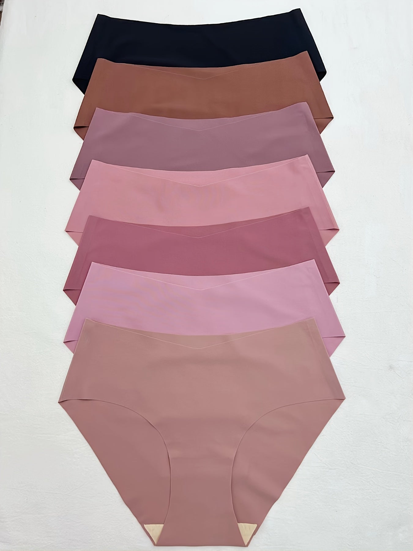 7-Piece Seamless Hipster Panties for Women Solid Bikini Briefs Comfortable Underwear