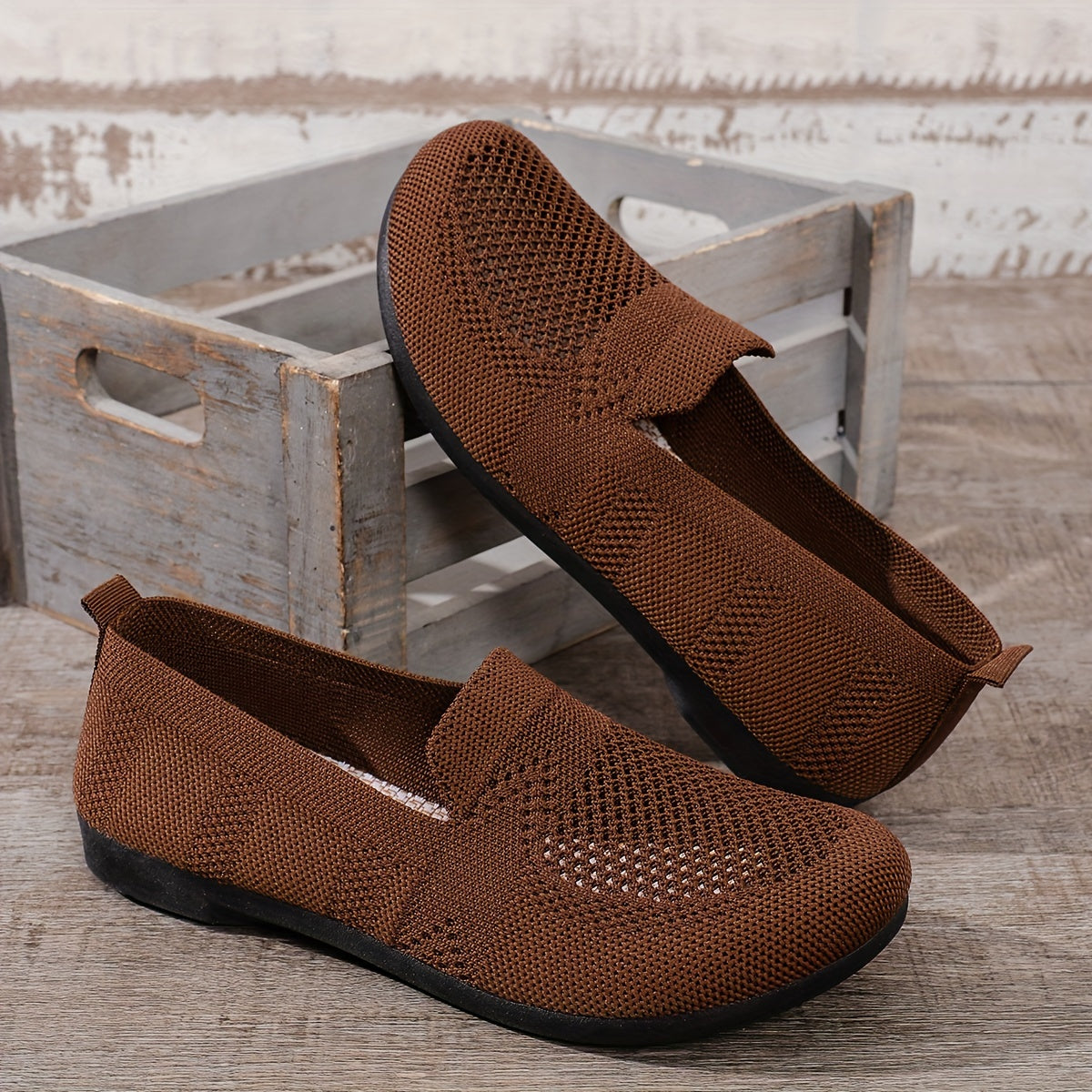 Women's Lightweight Slip-On Flats Breathable Knit Upper Casual Summer Wear