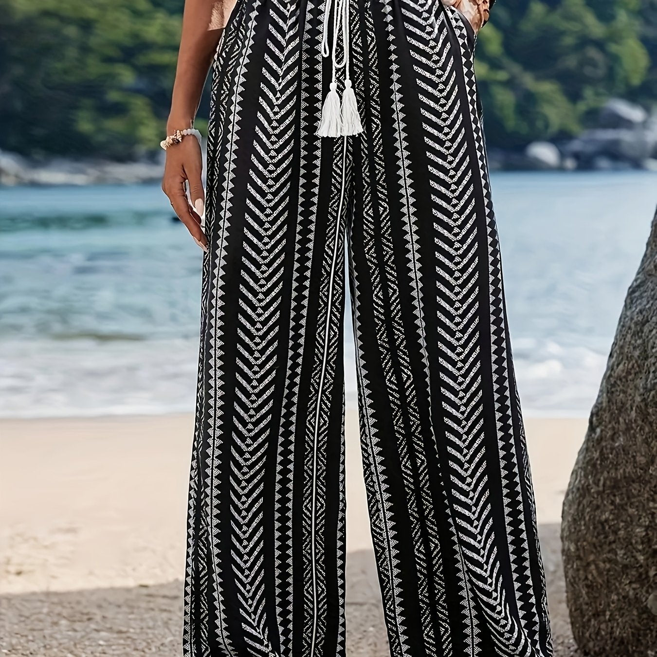 Women's Black White Geometric Chevron Wide-Leg Pants Elastic Waist Casual