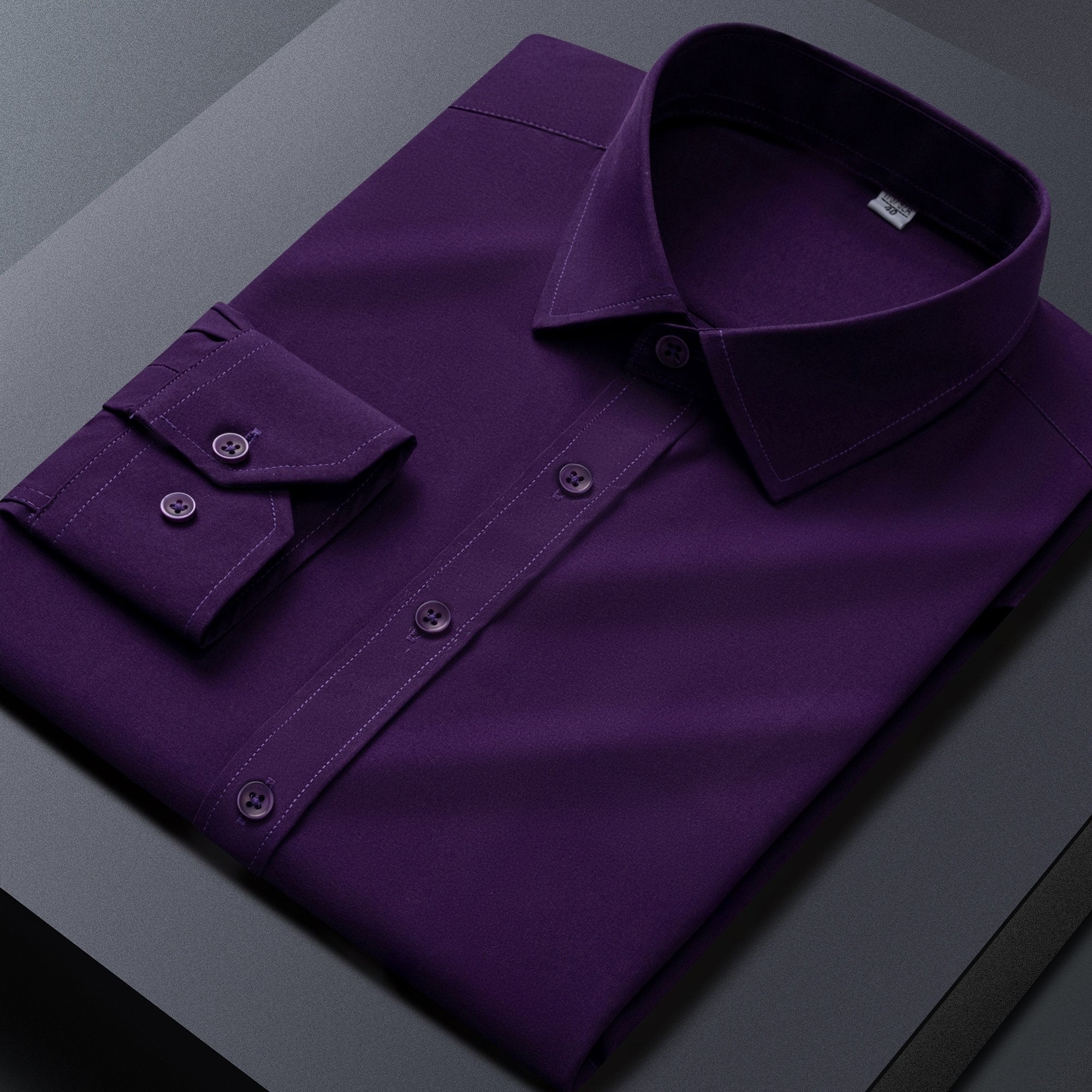 Camisa de vestir de estilo empresarial ligero para hombre, poliéster spandex de color sólido, con solapa y ajuste regular