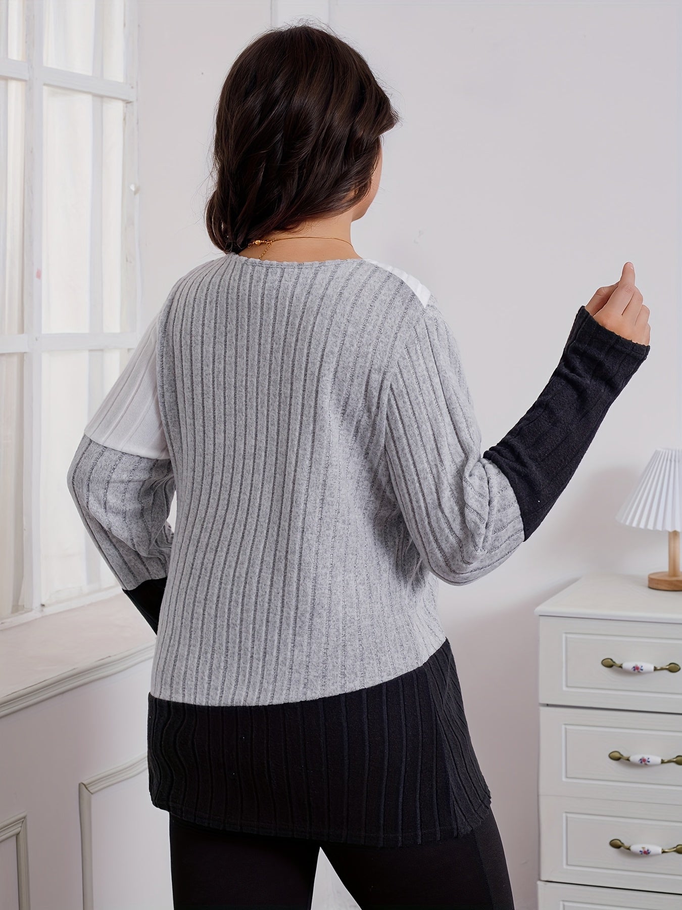 Women's Color Block V-Neck Sweater Polyester Knit Spring Fall Stylish
