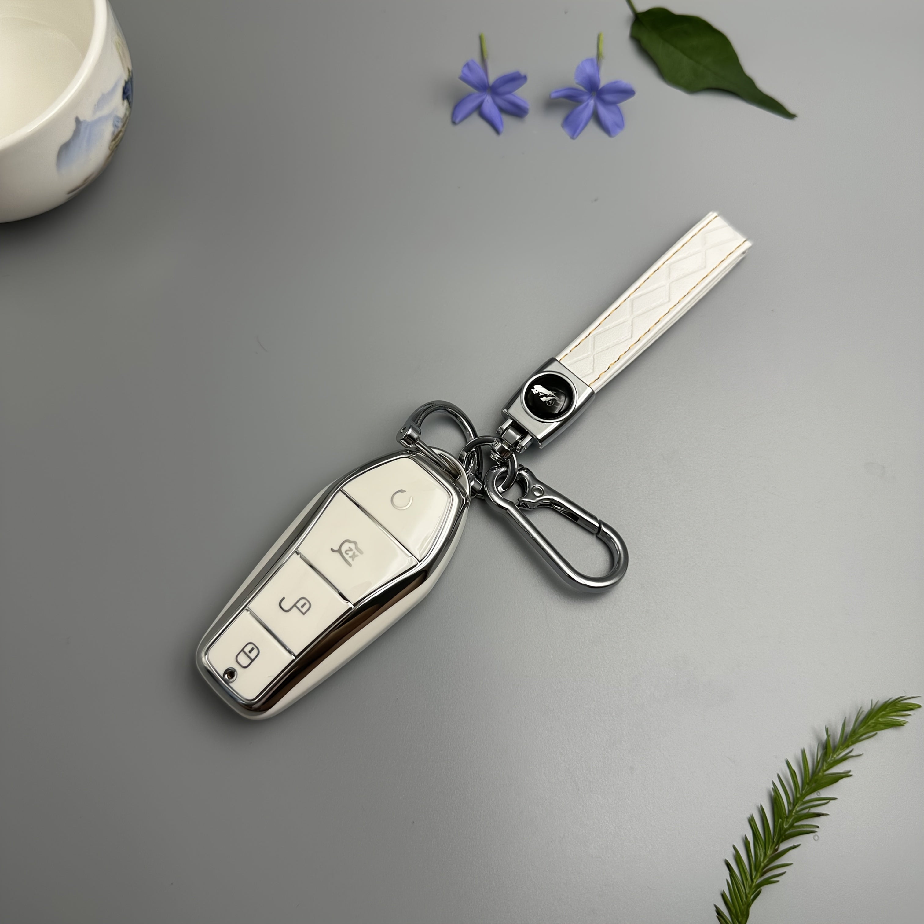 High-Quality TPU Remote Key Fob Cover Shell for Car with Keychain