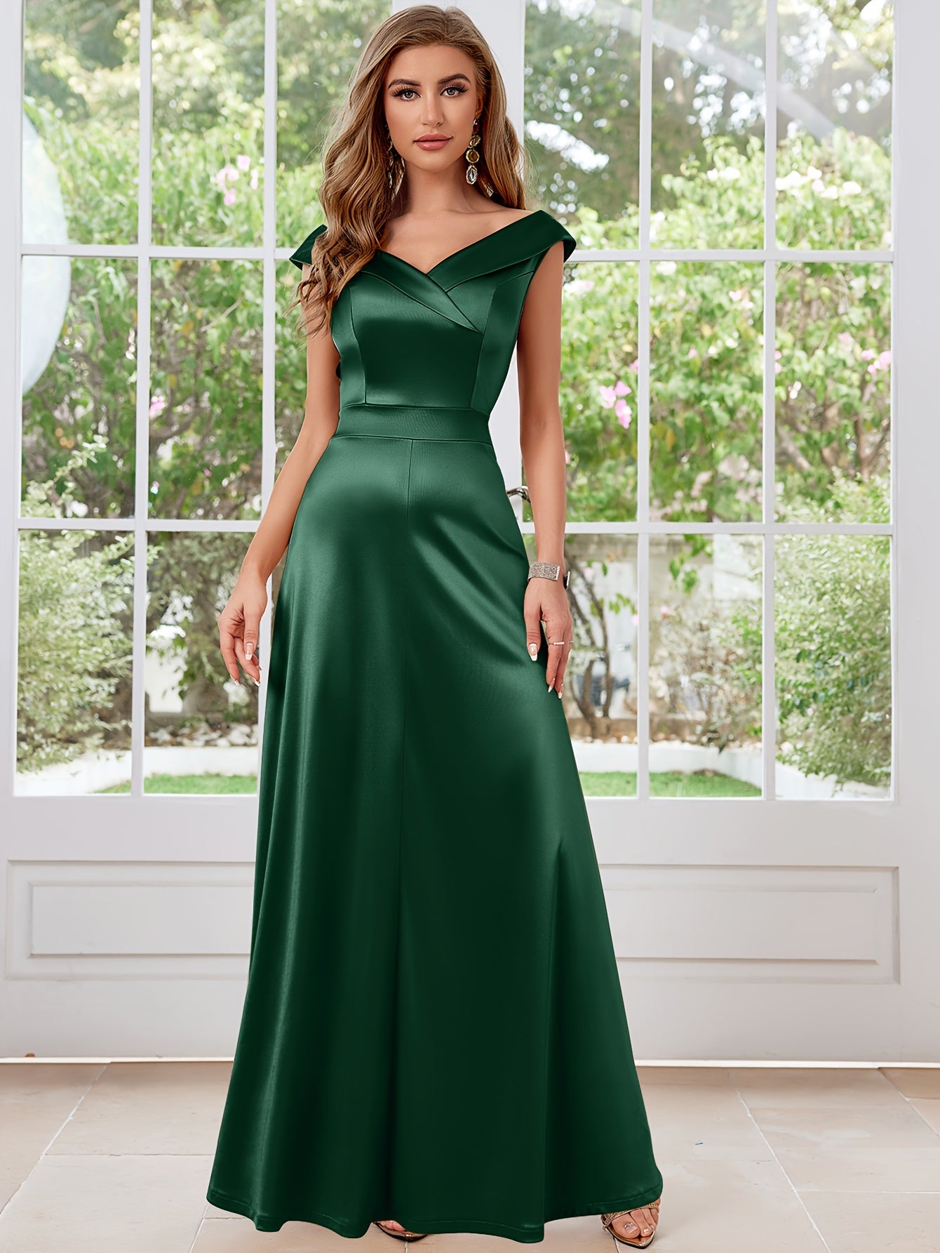 Elegant Satin V-Neck Floor-Length Evening Dress for Women Sleeveless Solid Color Polyester