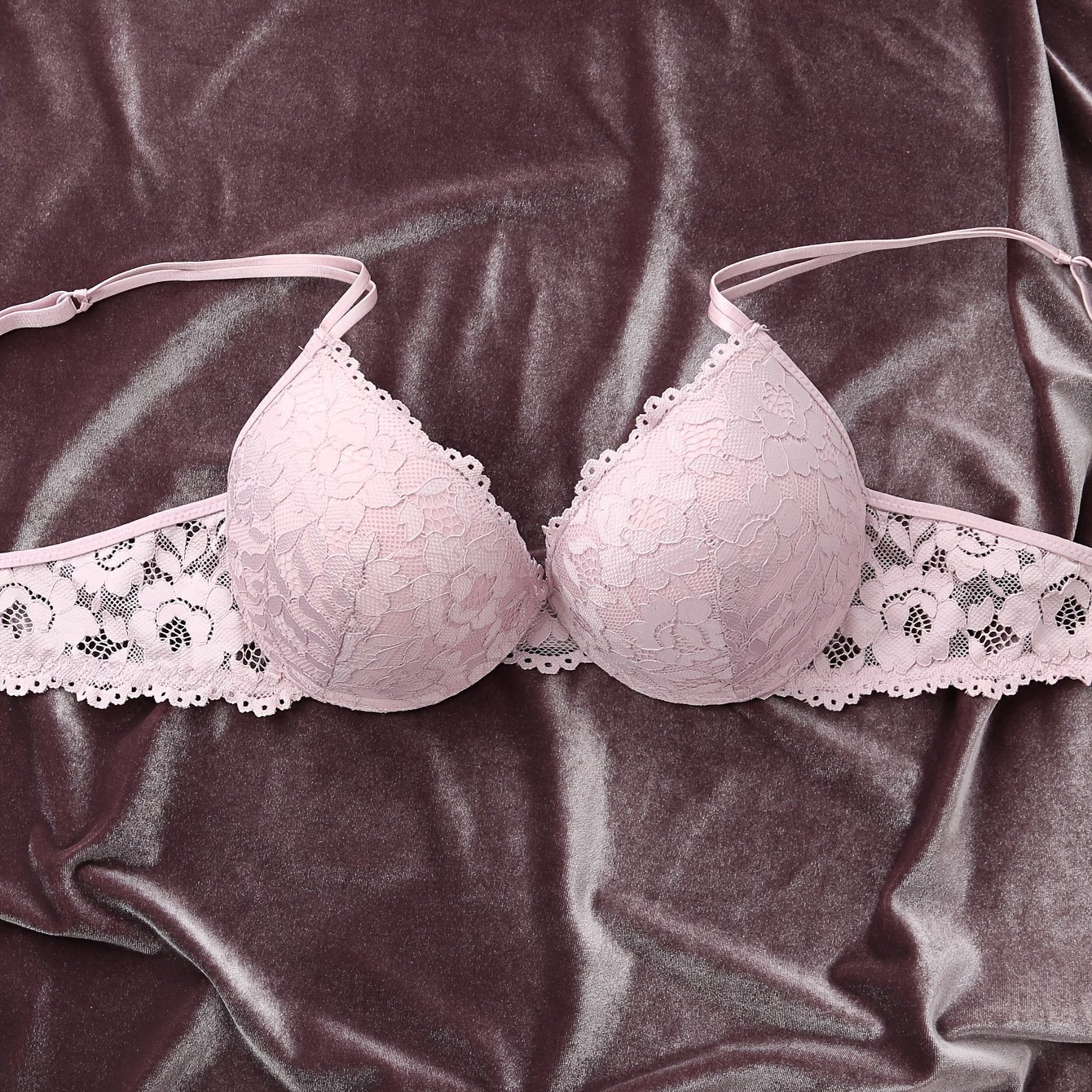 Women's Lace Bra with Thick Molded Cups Comfortable Lingerie