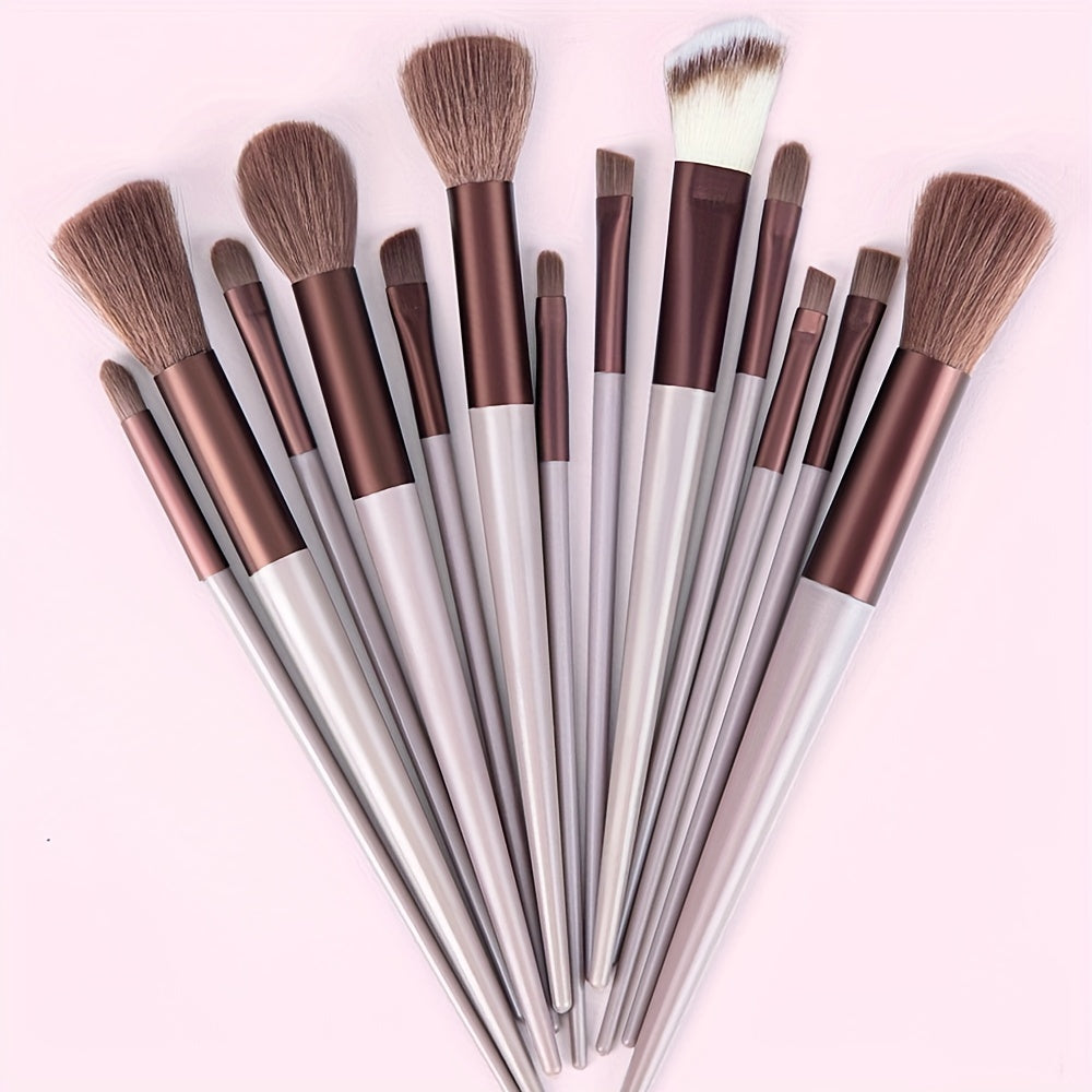 Synthetic Makeup Brush Set for Beginners and Professionals with Travel Case