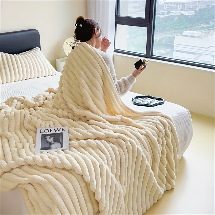 Soft Plush Blanket for Adults Solid Color Warm and Comfortable
