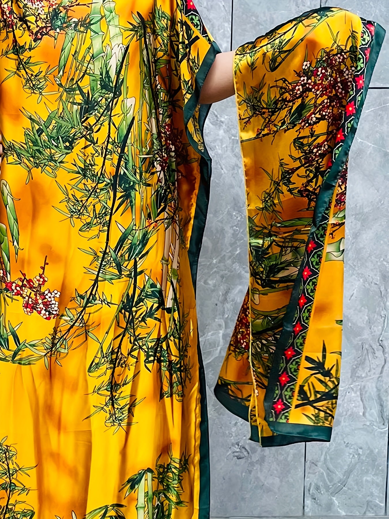 Women's Plus Size Floral Print Kaftan Dress with Short Sleeves