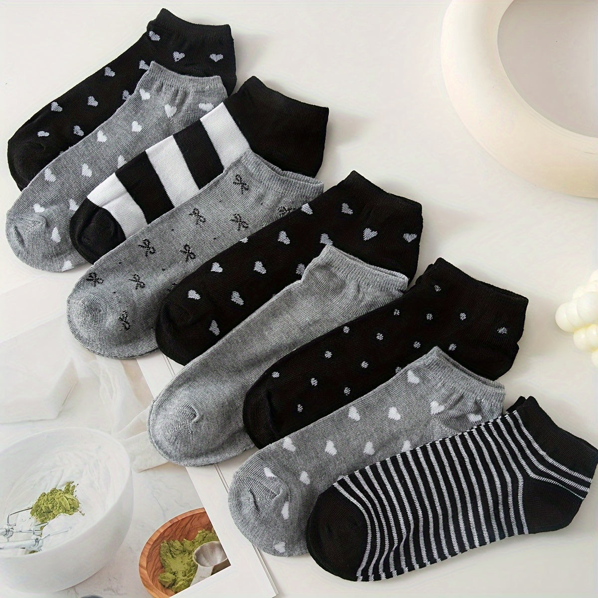 Women's Ankle Socks Black Grey Geometric Pattern 10 Pairs Knit Fabric Spandex