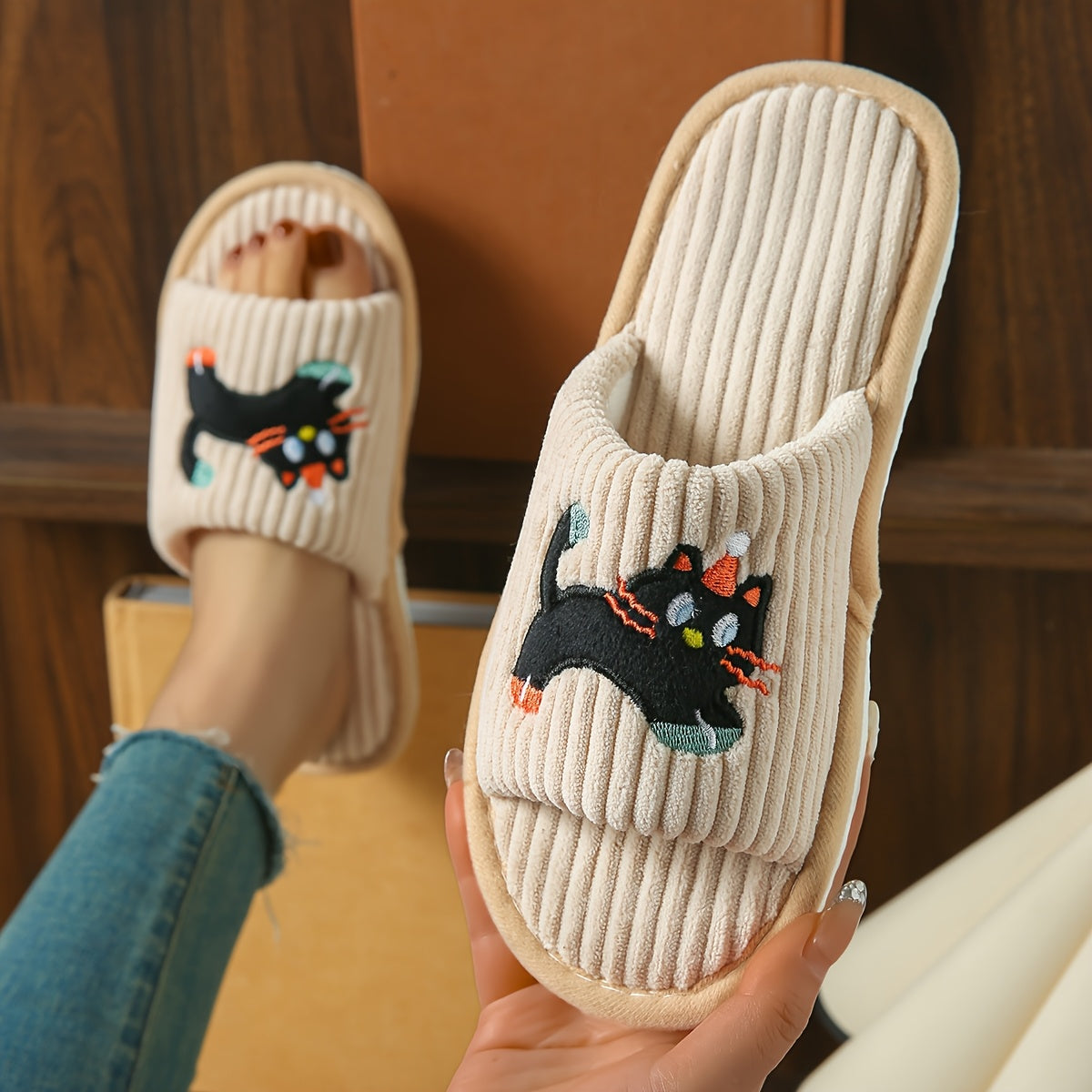 Women's Cotton Striped Cat Design Slip-On Home Slippers
