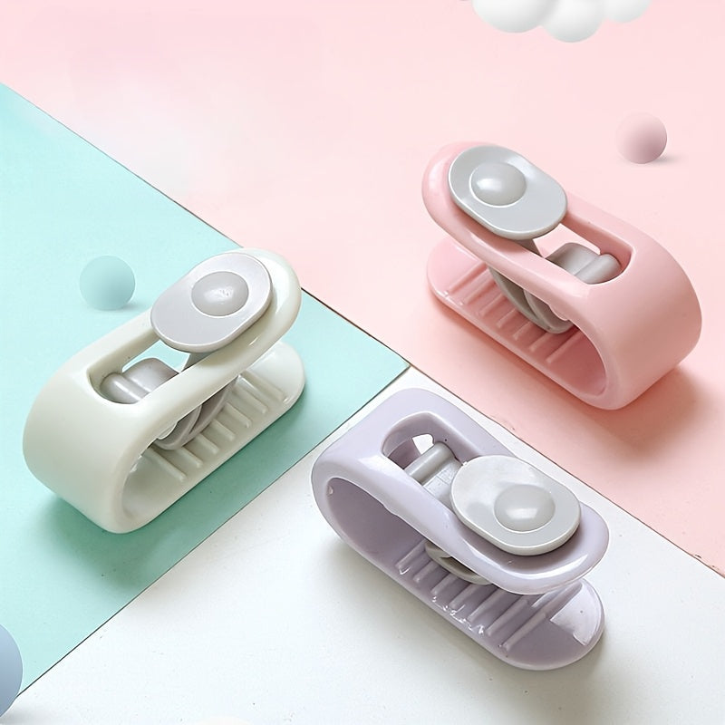 4 ta oson o'rnatiladigan anti-slip yostiq kliplari to'plami - ko'rpa, pardalar va boshqalarni xavfsiz saqlang - bu tasodifiy rangdagi kliplar bilan sirpanish va siljishdan xayrli bo'ling