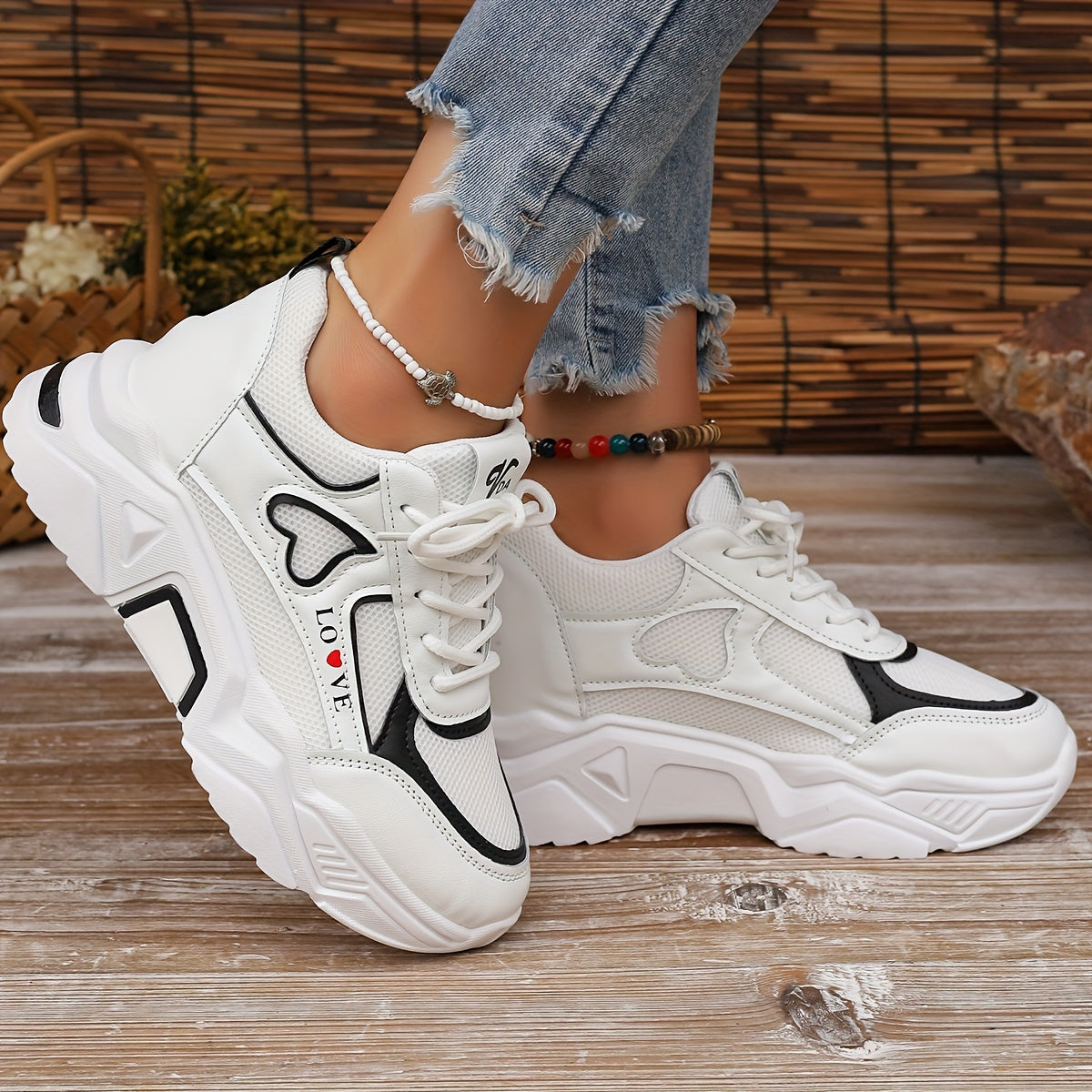 Women's Mesh Chunky Sneakers Breathable Lace Up Low Top Trainers