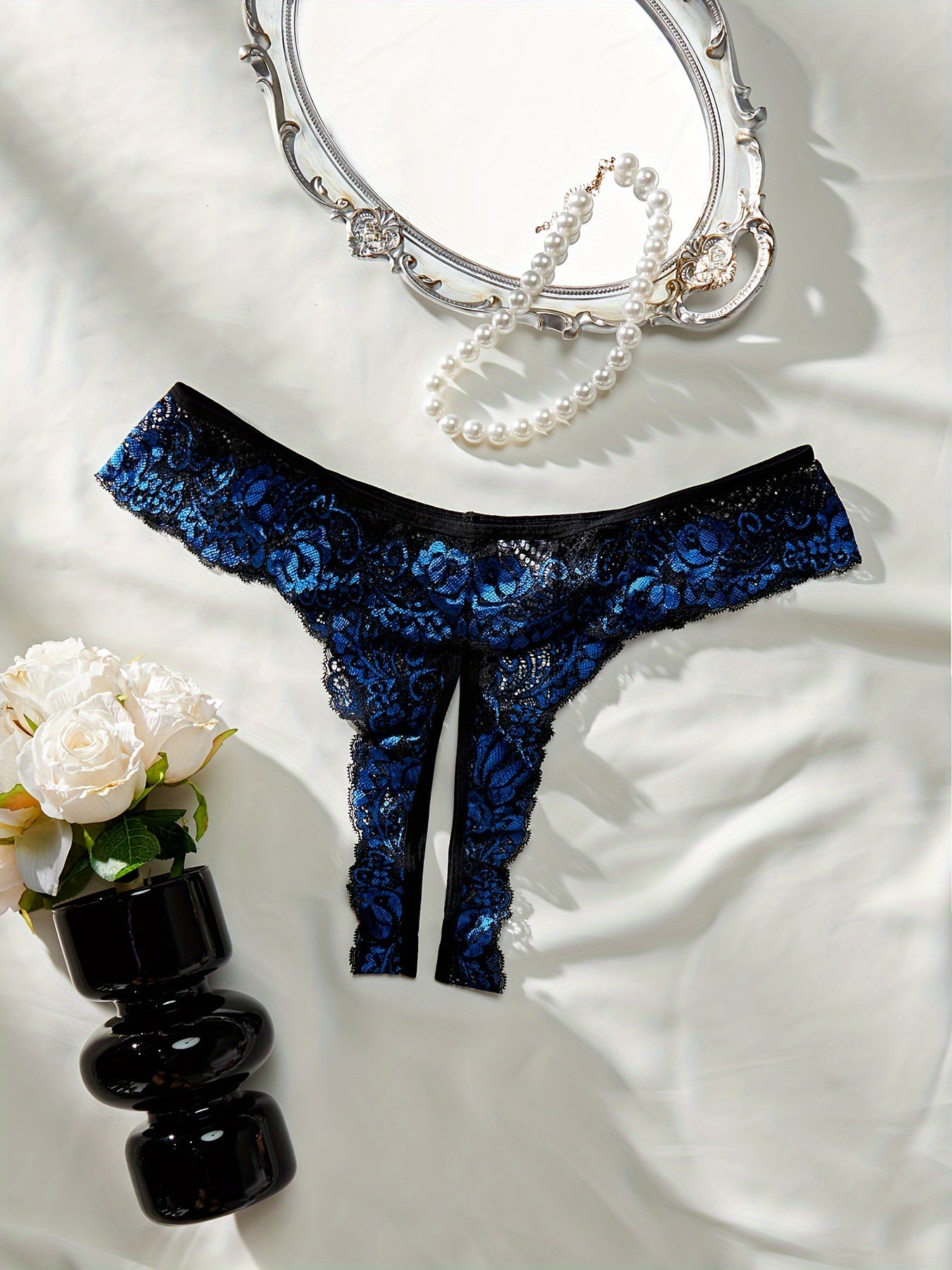 Ayollar uchun tikanli qipiqli tanga ichki kiyimlar to'plami, 3 ta, katta o'lchamlar, jonli ranglar