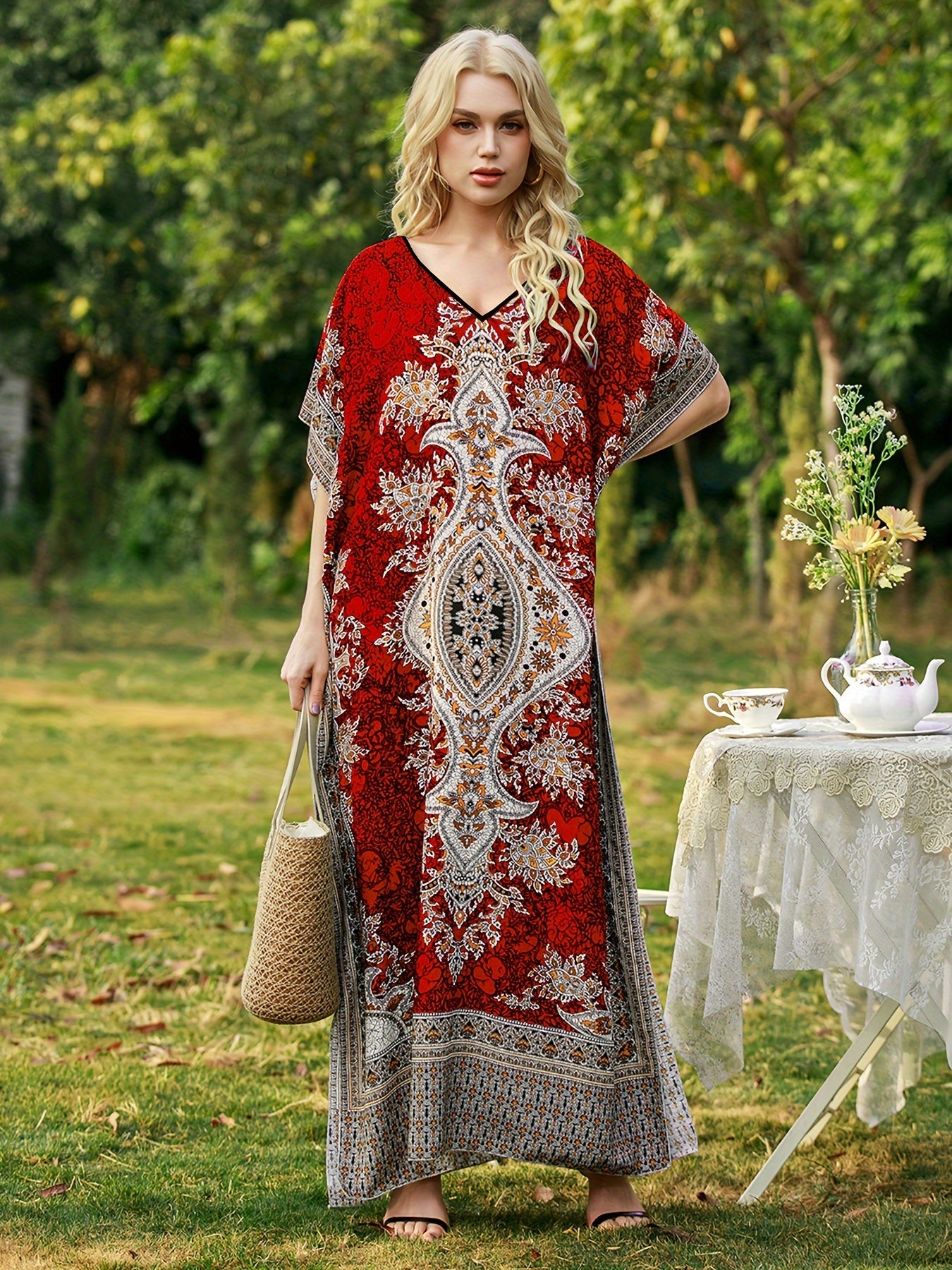 Plus o'lchamli maxi kiyinadigan bohemiya gullari bosma yozgi plyaj ta'tili uchun erkin fit