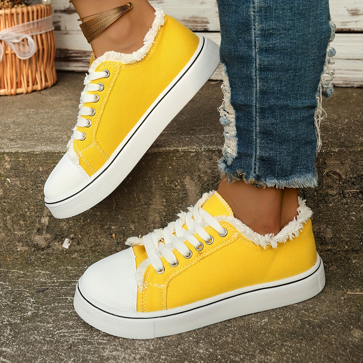 Women's Casual Canvas Sneakers, Low Top, Flat Walking Shoes Plus Size