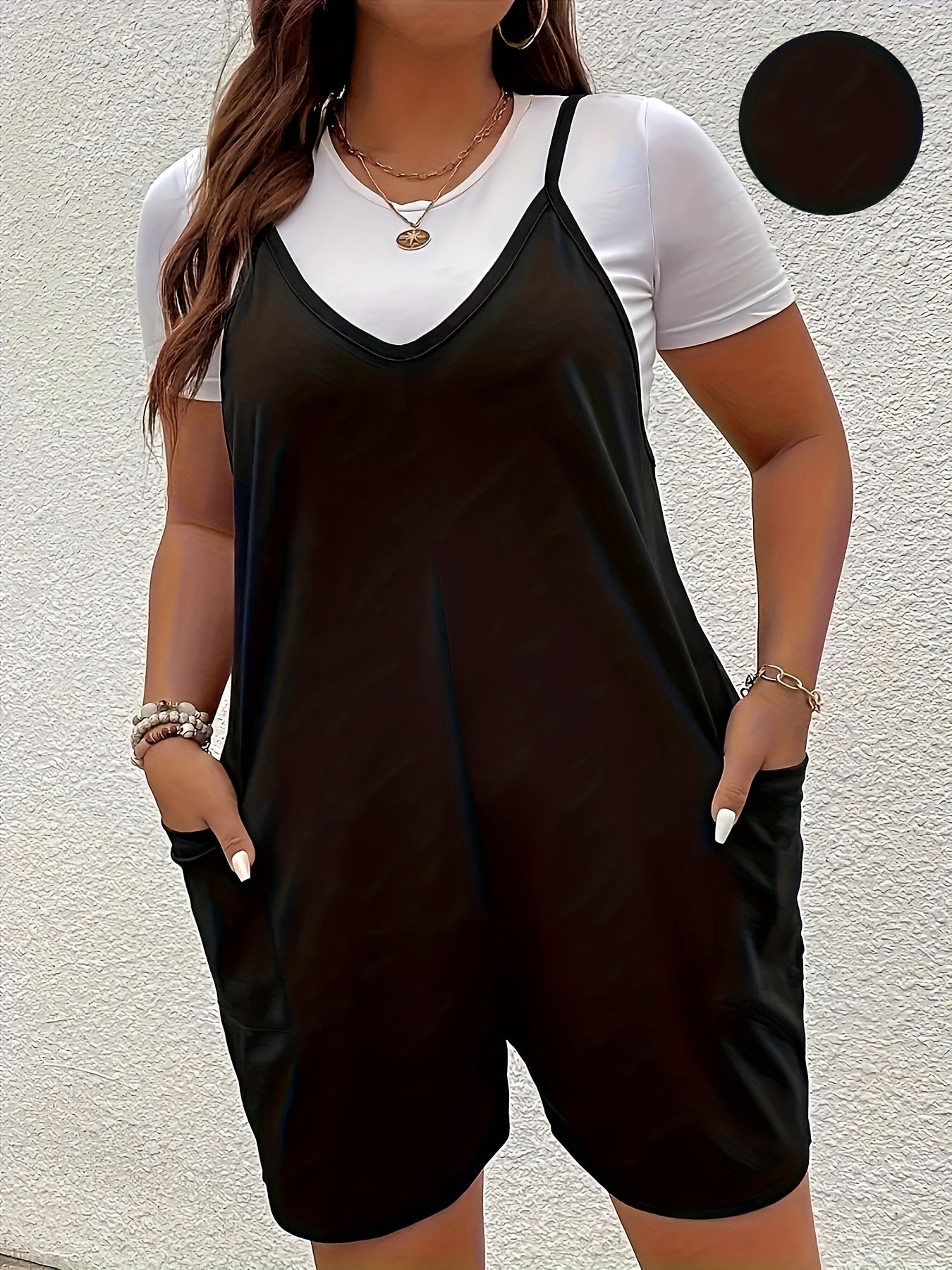 Mono de talla grande para mujer con estampado floral, de tela stretch y piernas anchas en negro