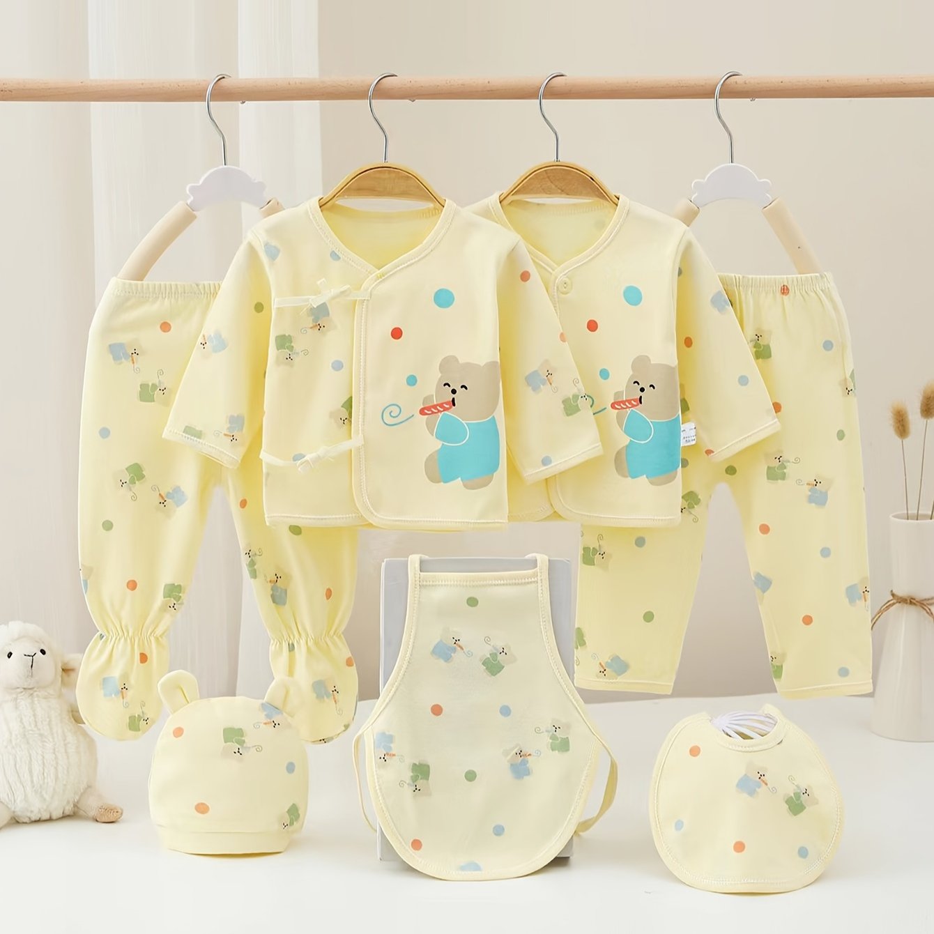 Baby Girl Cotton Clothing Set 7-Piece with Bear and Rabbit Cartoon All Over Print