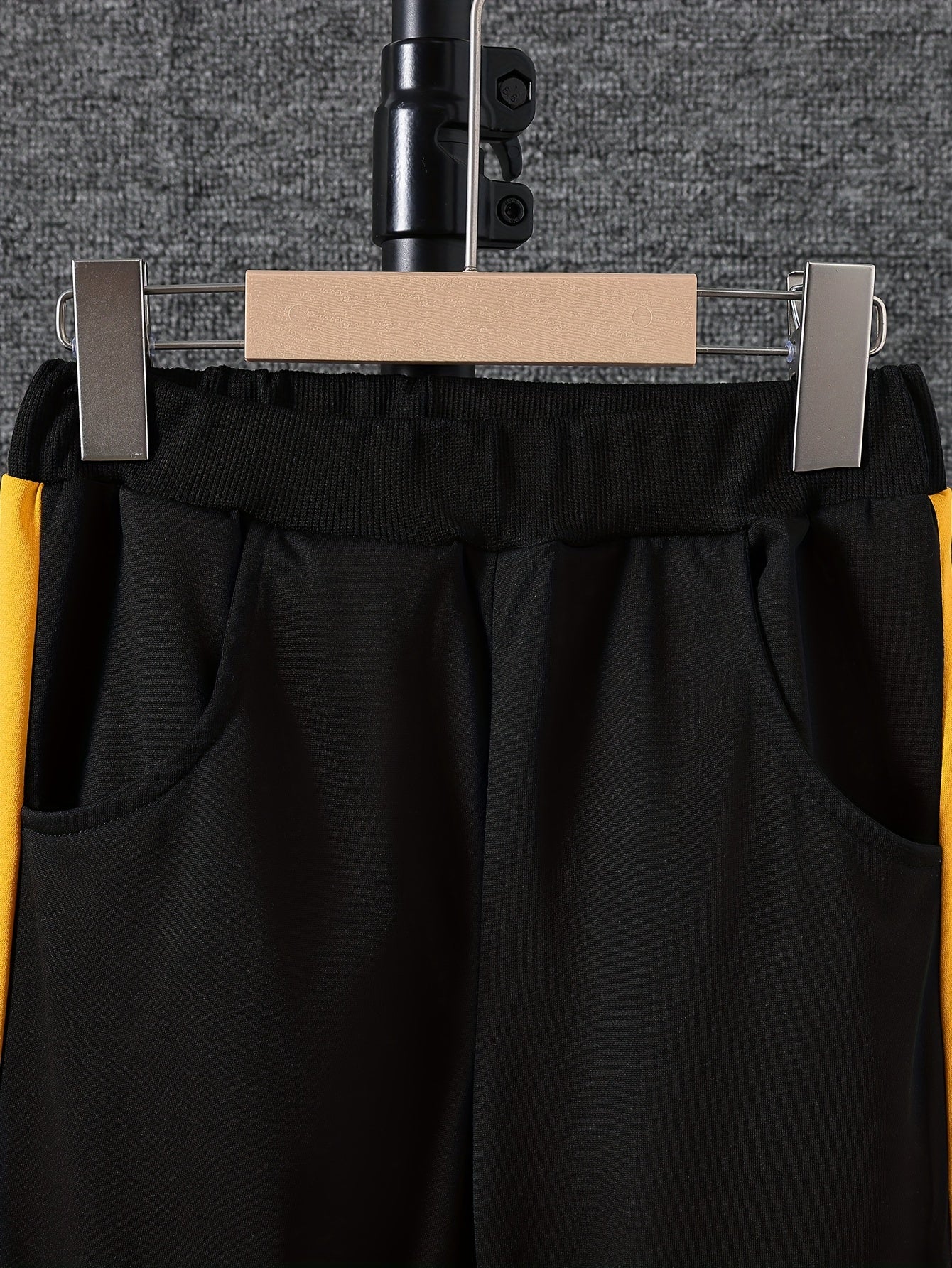 Casual Spring and Autumn Long Sleeve Hooded Patchwork Letter Print Set for Outdoor Wear