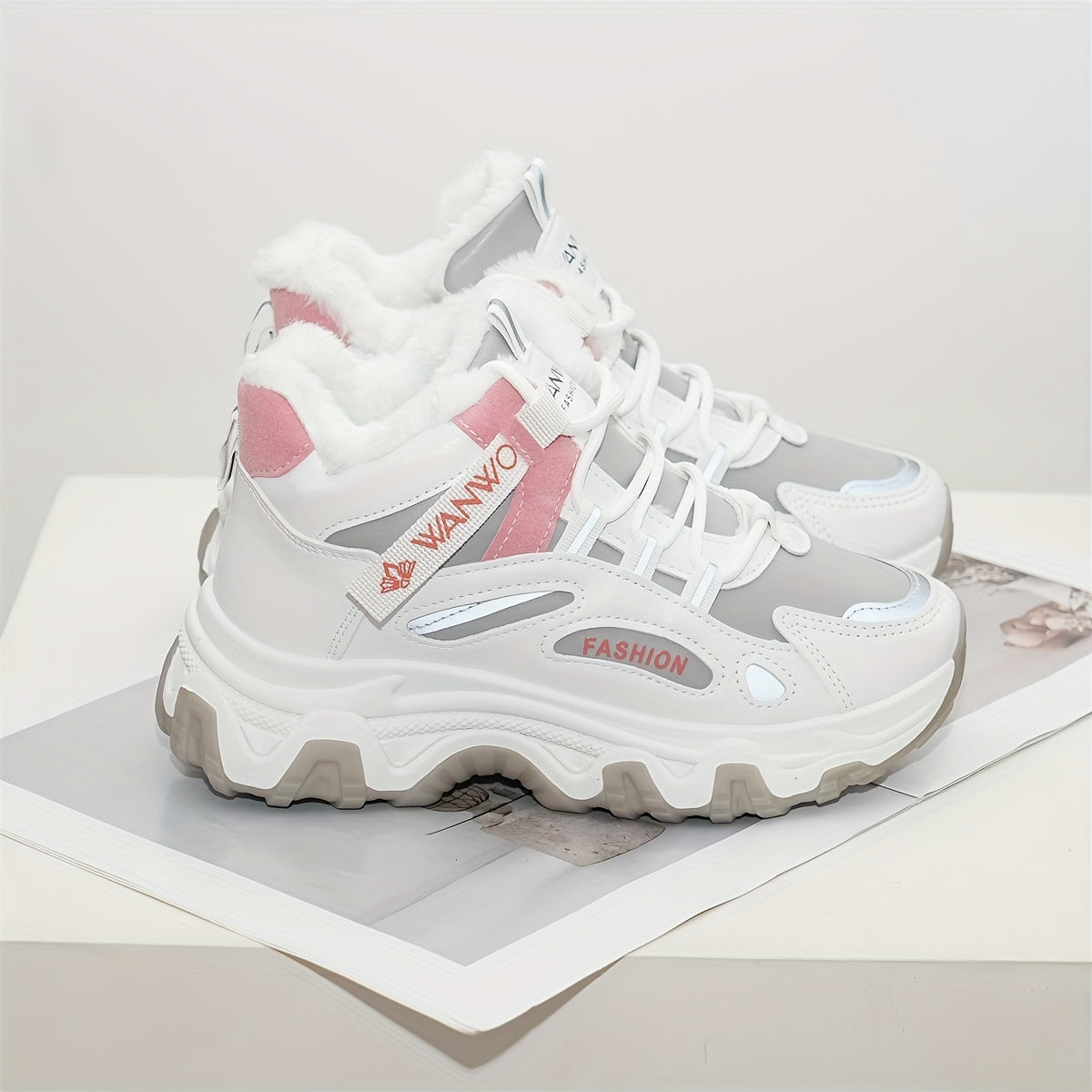 Women's Winter Running Shoes Fleece Lined White Black Casual Boots