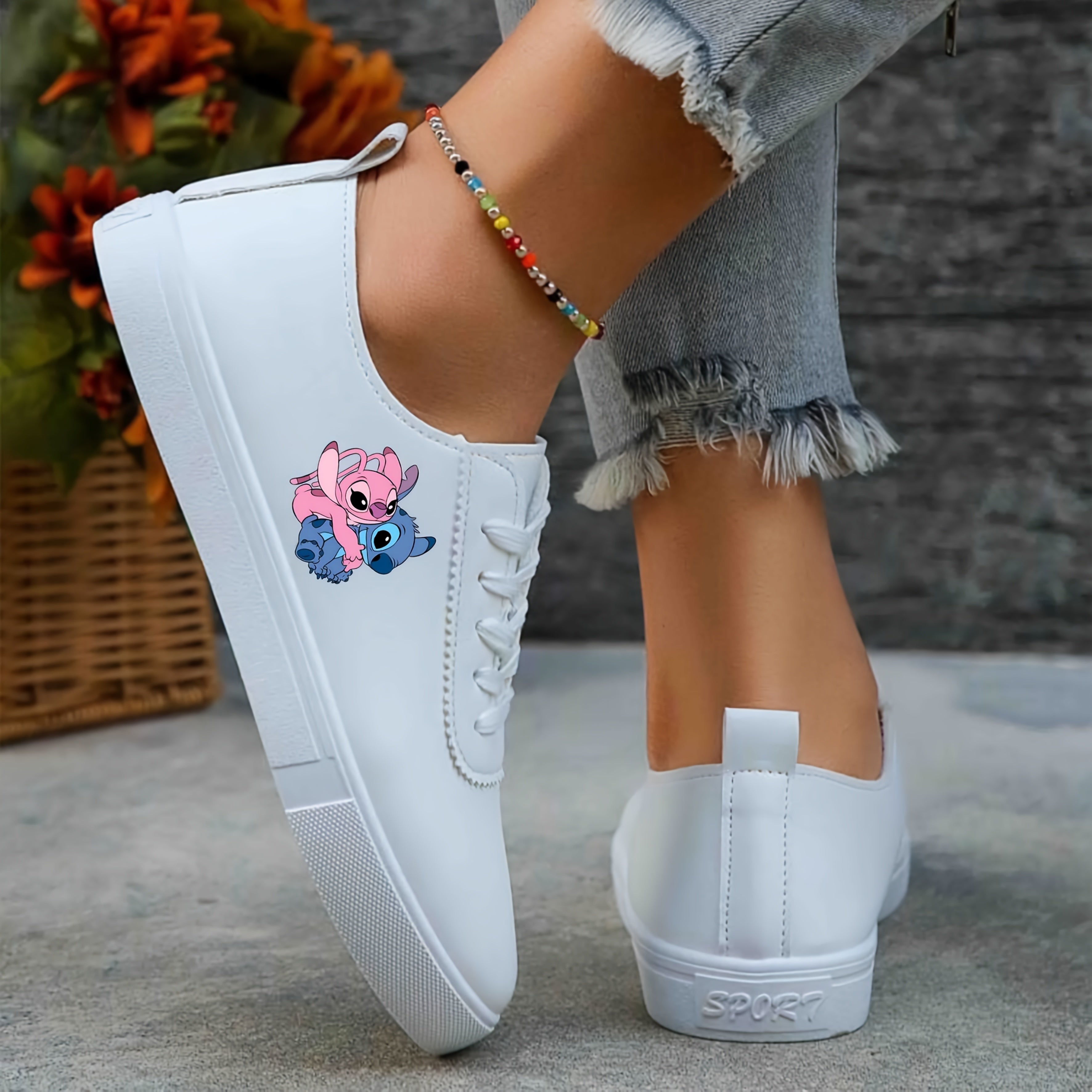 Women's White Low-Top Sneakers with Fabric Lining and Synthetic Sole