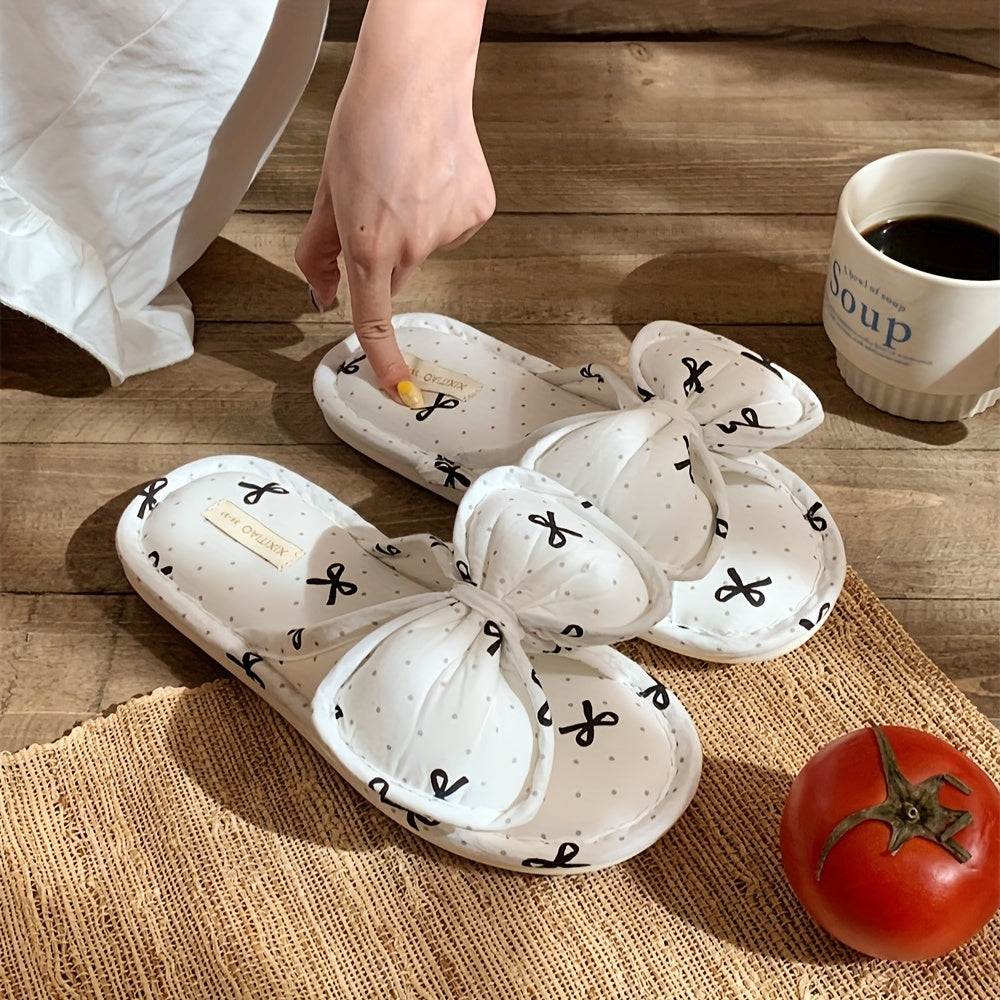 Ayollar uchun yopiladigan ichki choyshablar yumshoq mato bilan bog'langan, qattiq bo'lmagan, shirin va qora ranglarda, yopishqoqsiz