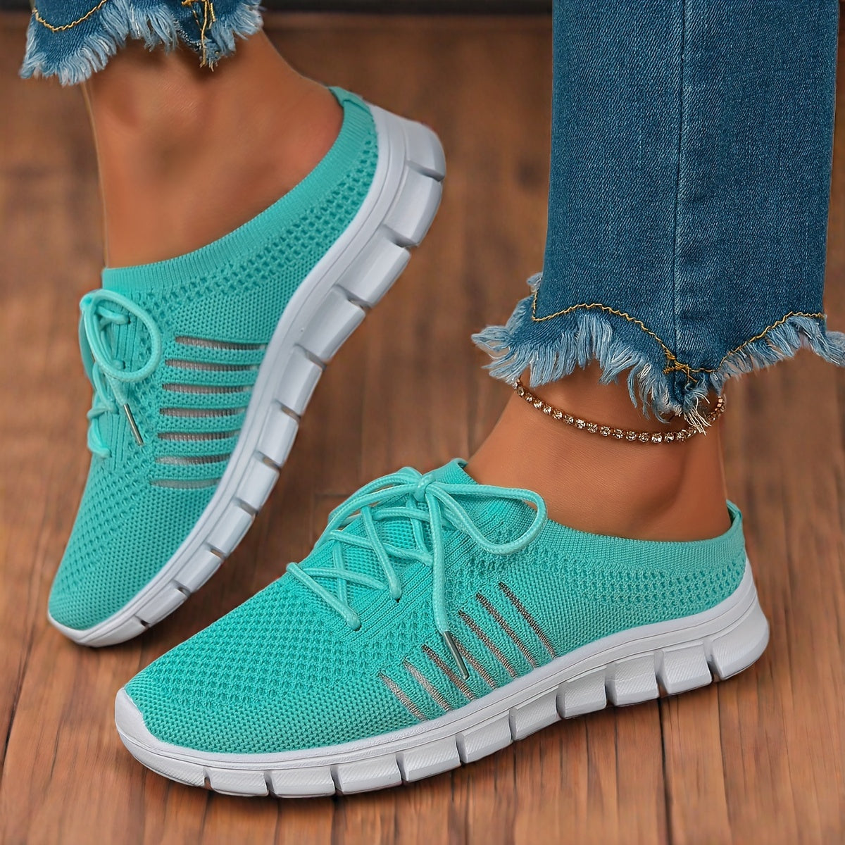Women's Lightweight Breathable Low-Top Sneakers Casual All-Season Shoes