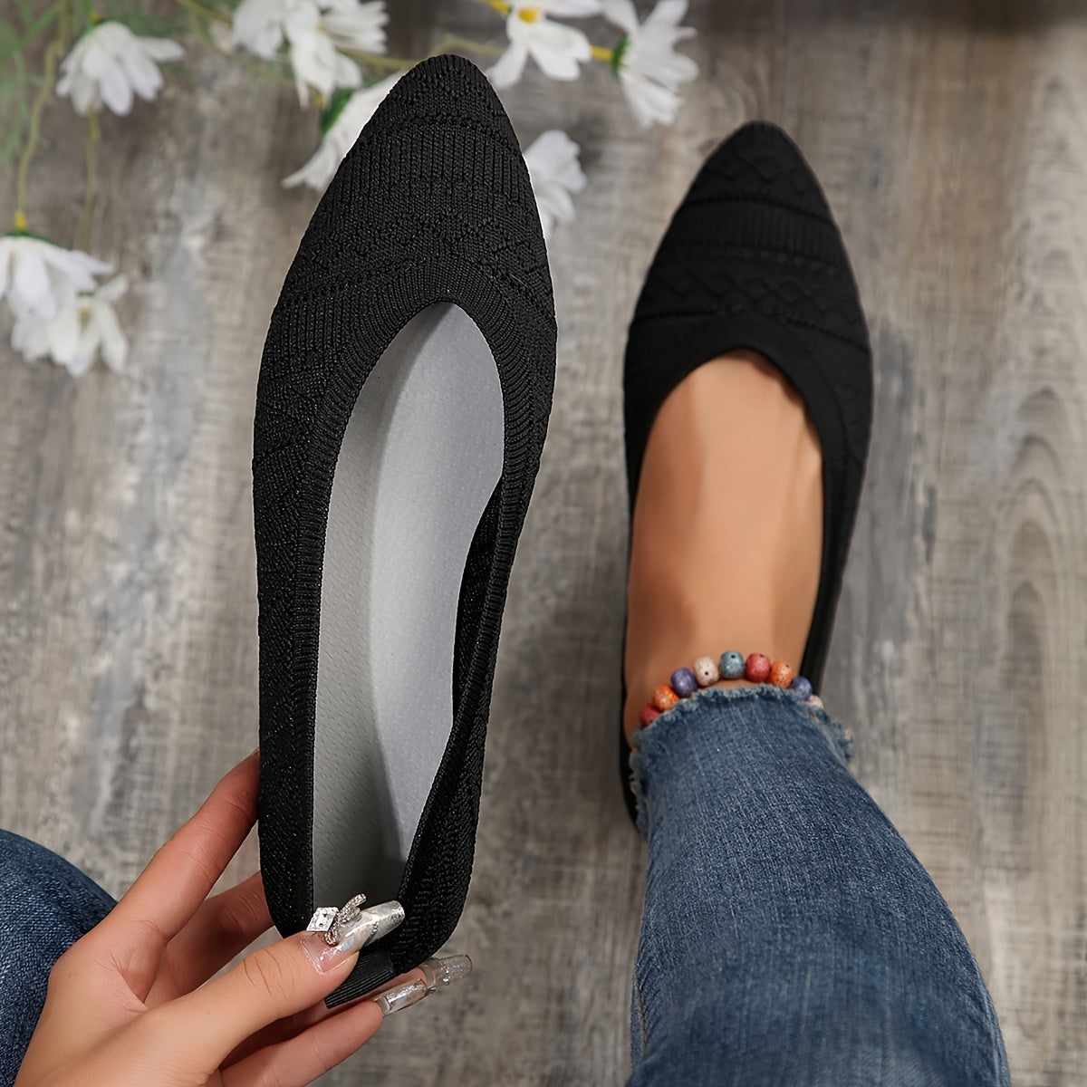 Women's Breathable Knit Slip-On Flats with Soft Fabric Upper