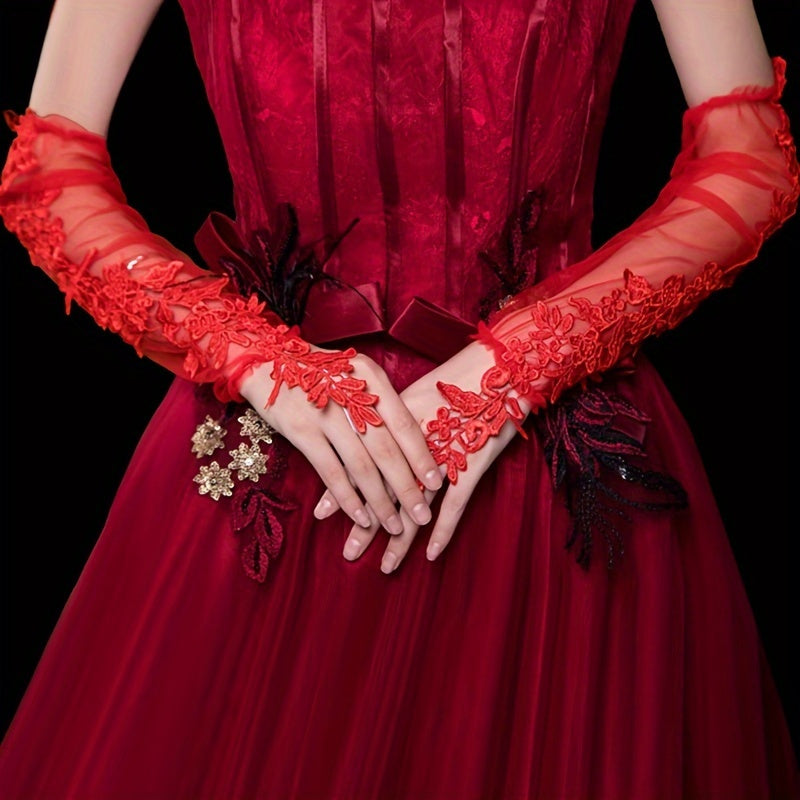 Elegant Bridal Gloves with Lace Detail, Lightweight and Airy for Weddings