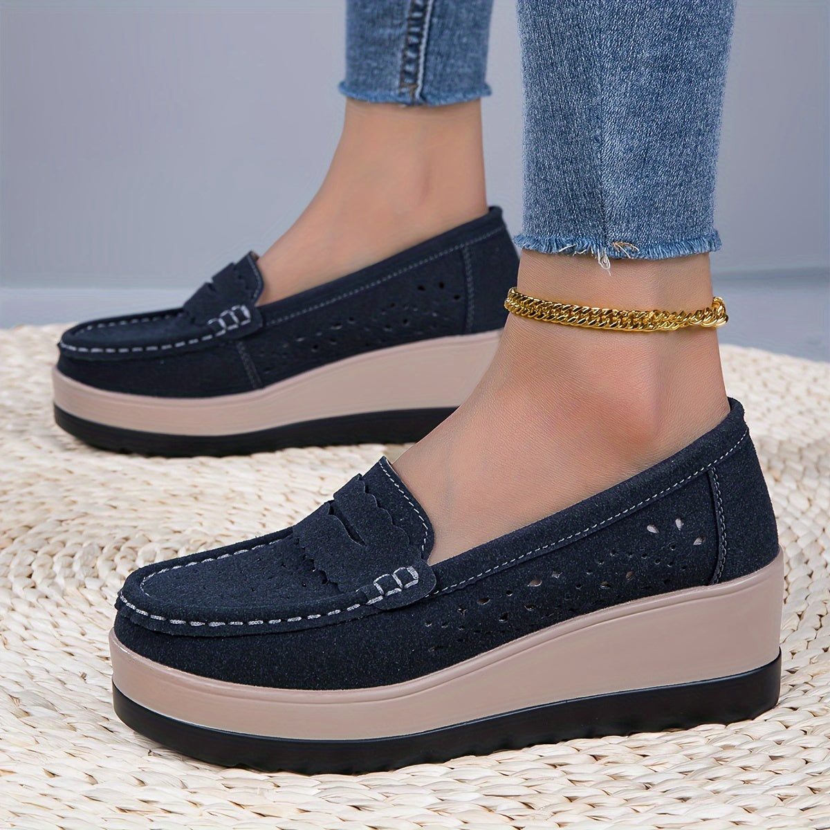 Women's Wedge Loafers Breathable Round Toe Slip-On Casual Shoes