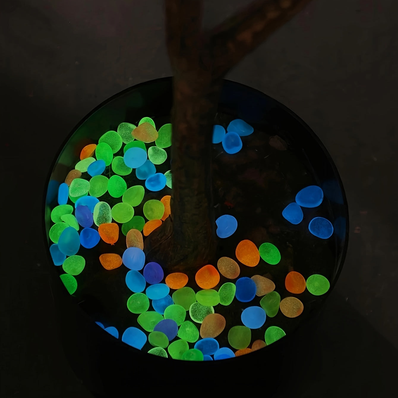 100 Pieces Glowing Decorative Aquarium Rocks Fish Safe ABS for Gardens and Outdoor Decor