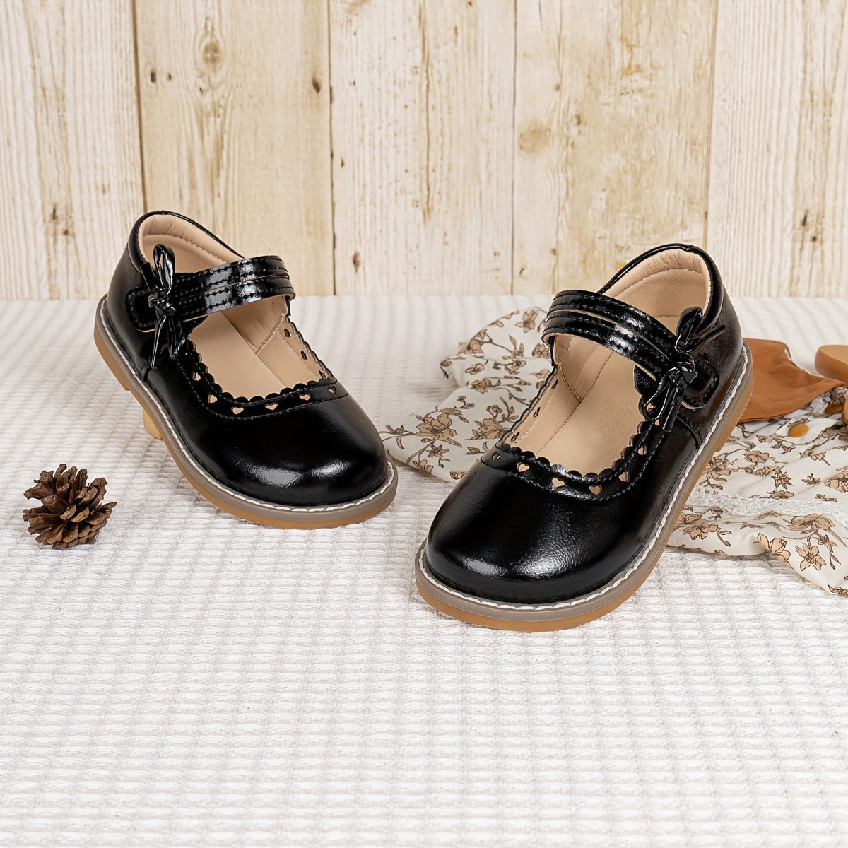 Детские кожаные туфли на каблуке с бантом, круглым носком, осень-зима, однотонные