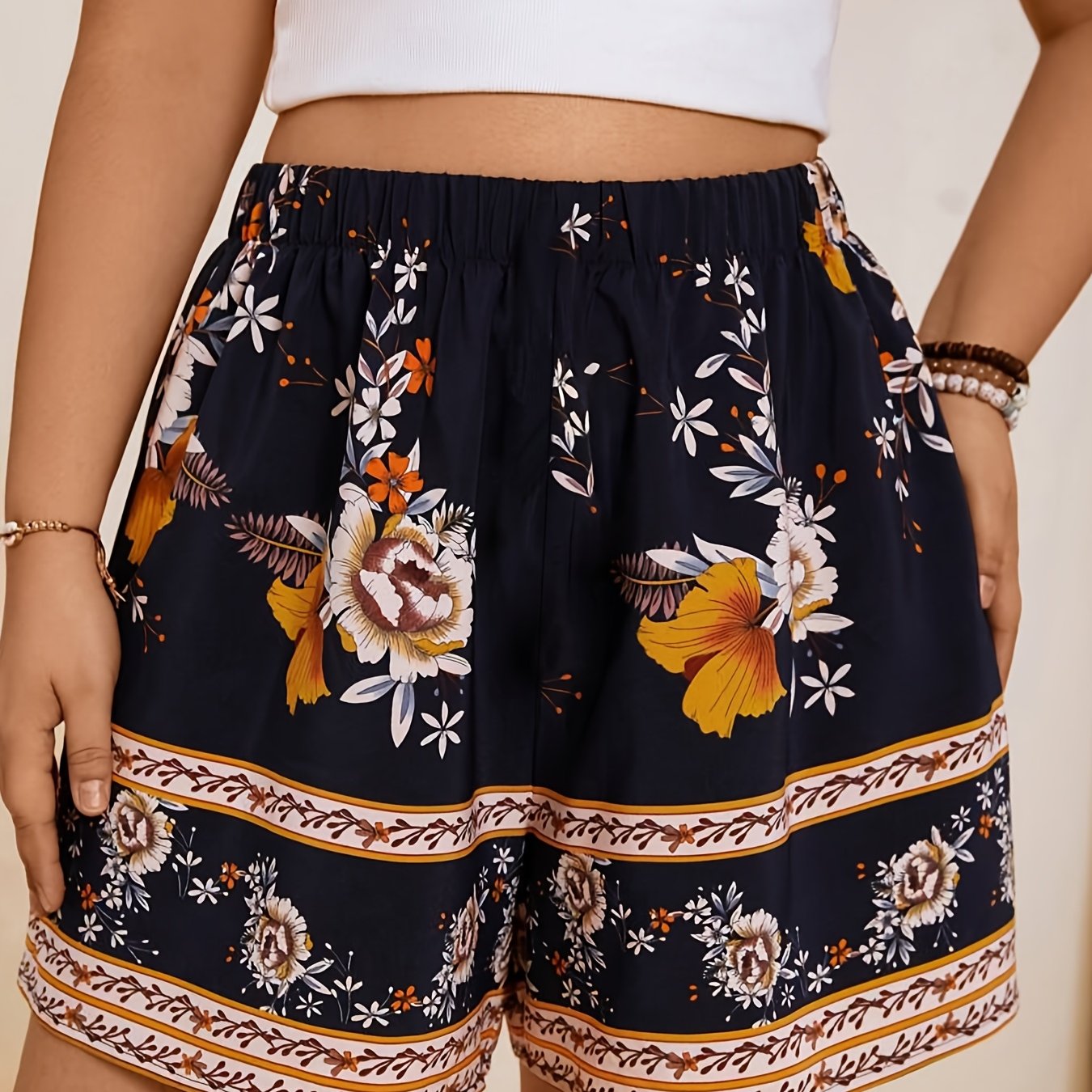 Шорты для женщин больших размеров с цветочным принтом для пляжа, белые, на шнурке, широкие брюки