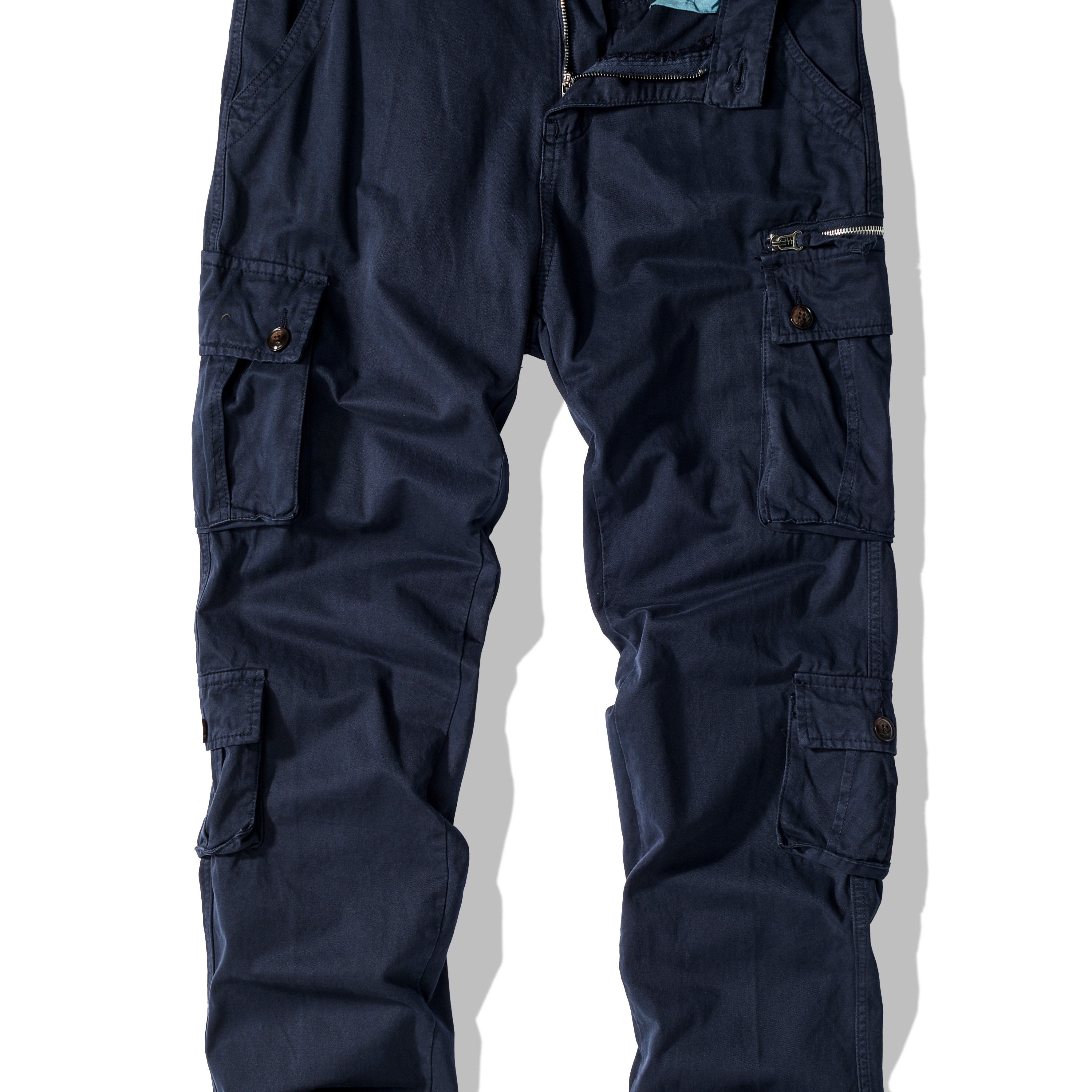 Erkaklar uchun plussiz rangli yuk shimlari, keng kesimda, toza paxtadan tayyorlangan, barcha mavsumlar uchun mos. 8 cho'ntak va ko'cha uslubidagi dizayn xususiyatlariga ega.