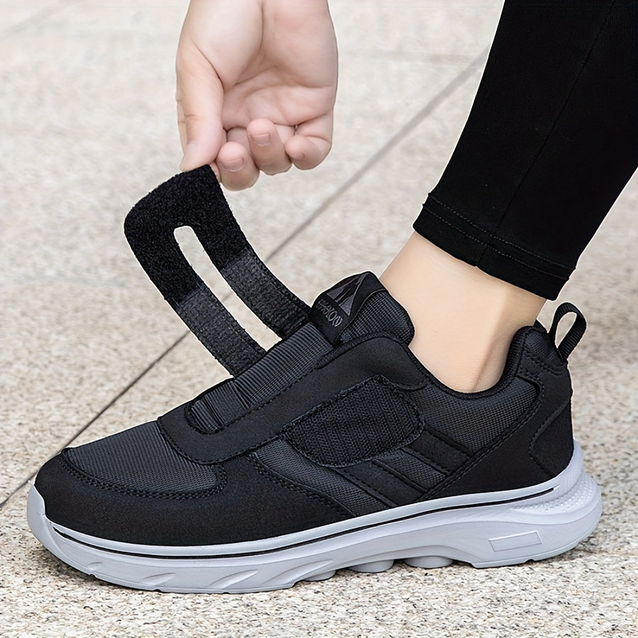 Men's Wide-Fit Breathable Fabric Slip-On Athletic Sneakers for Casual Running and Outdoor Wear
