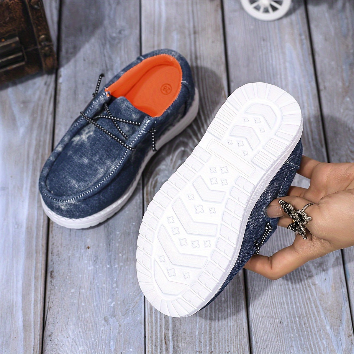 Boys Casual Sneakers with Elastic Laces Denim-Textured Canvas and EVA Sole for Spring and Fall