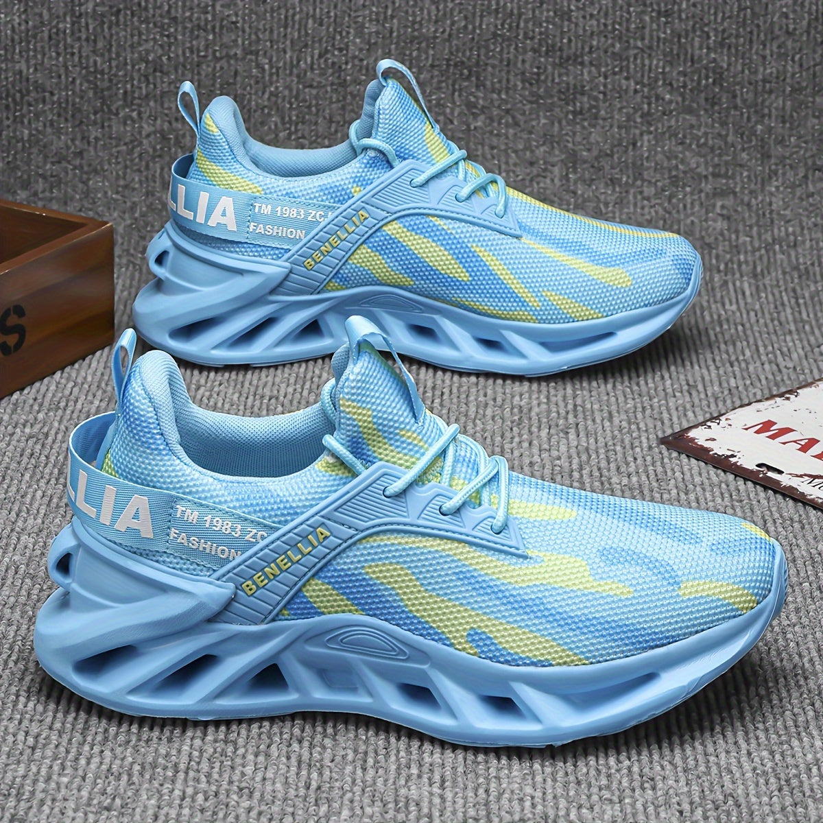 Unisex Lightweight Running Shoes Breathable Mesh Support Casual Sneakers for All Seasons