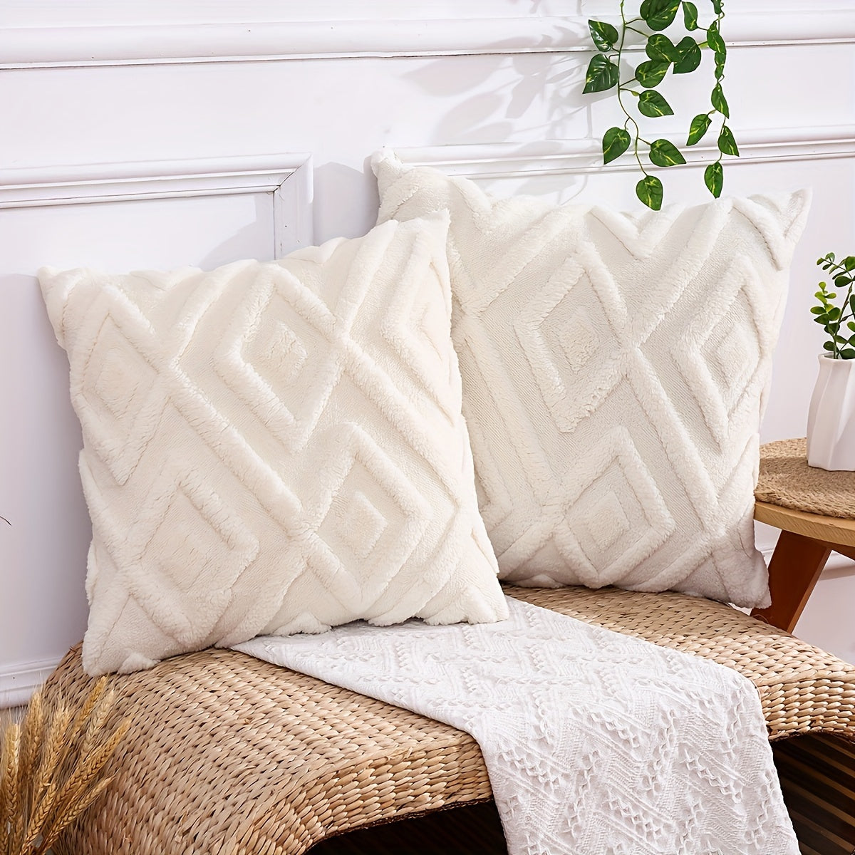 Pair of Beige Geometric Pattern Throw Pillow Covers 100% Polyester Zipper Closure