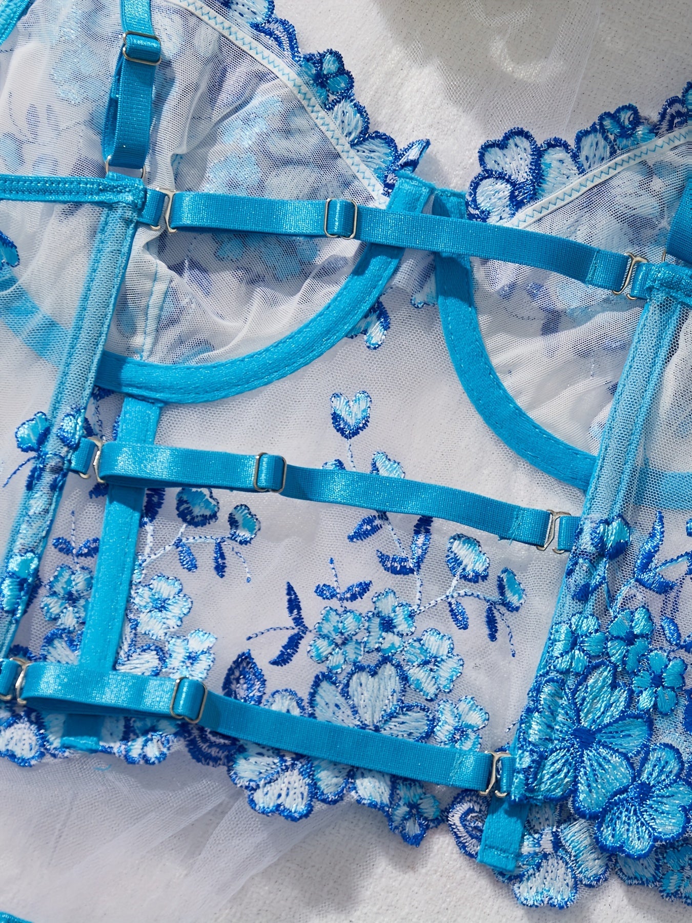 Women's Floral Pattern Lingerie Set with Bustier Top and Thong Panties